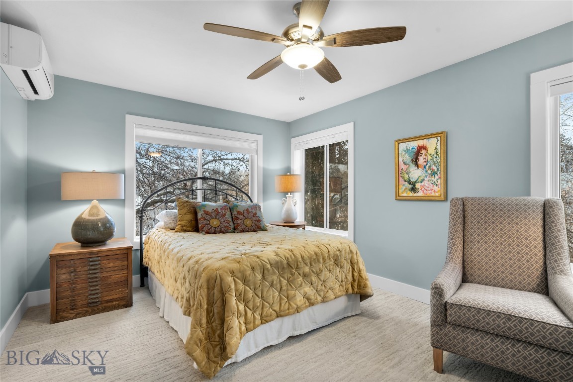 102 E College Street 1