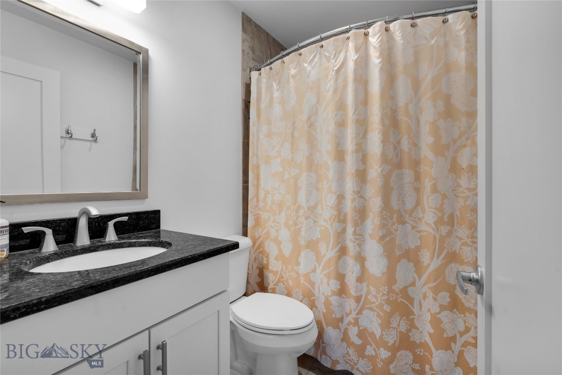 102 E College Street 1