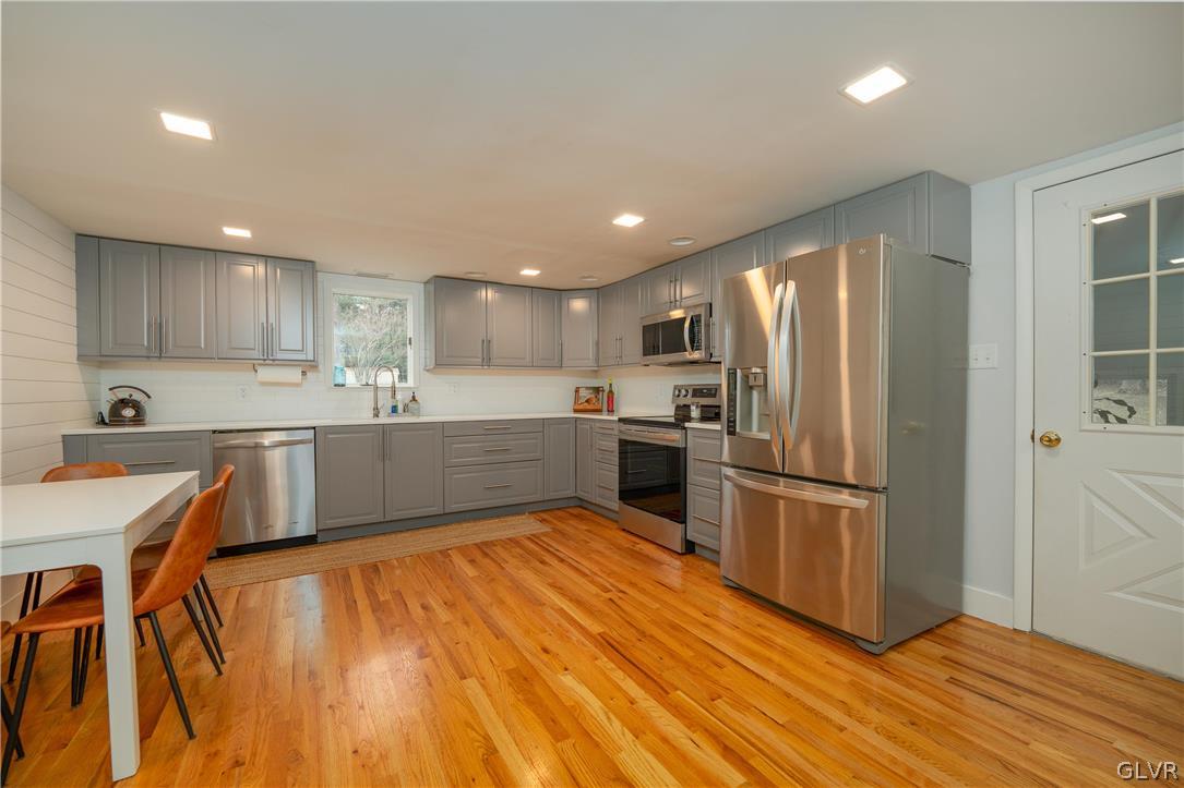 7329 Saint Peters Road