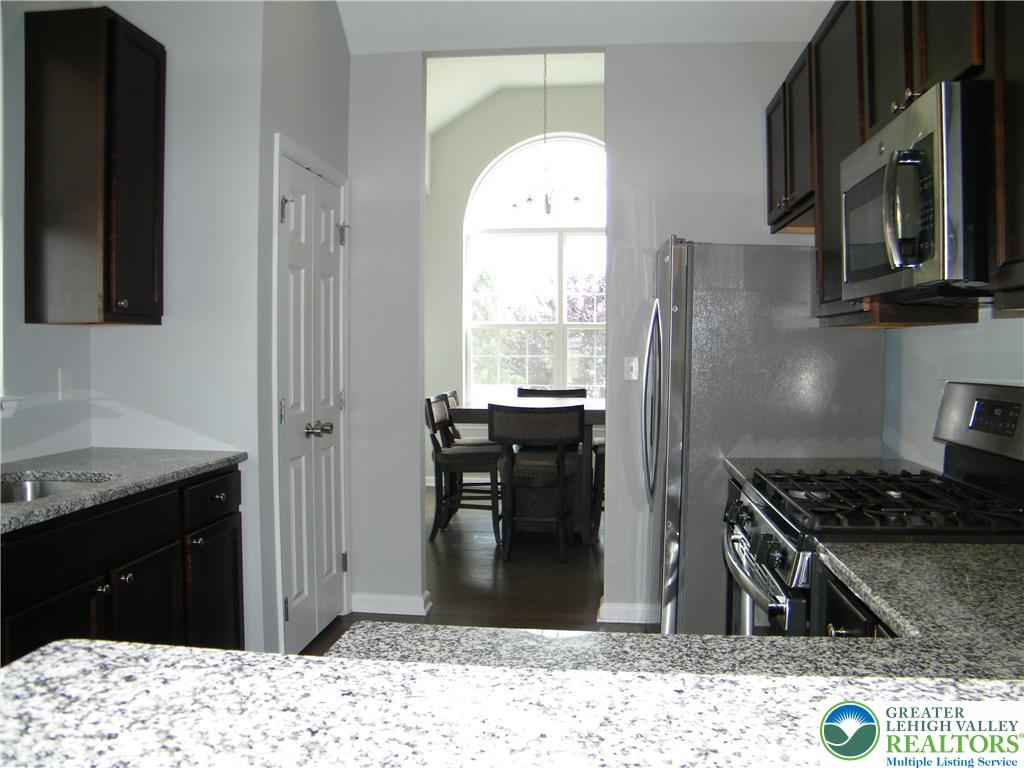 967 Swallow Tail Lane