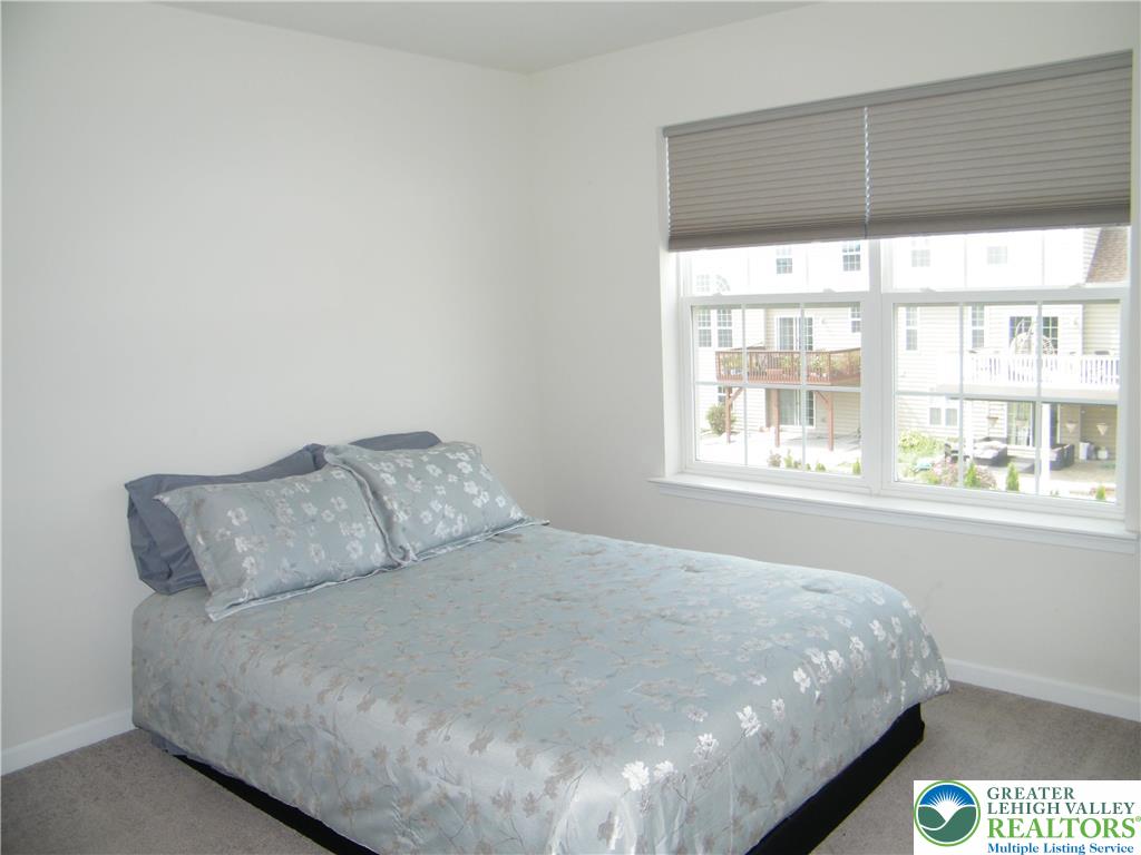 967 Swallow Tail Lane