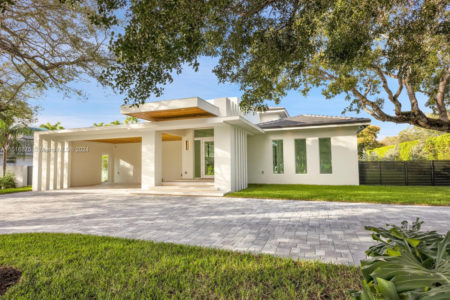 7105 Sunset Dr