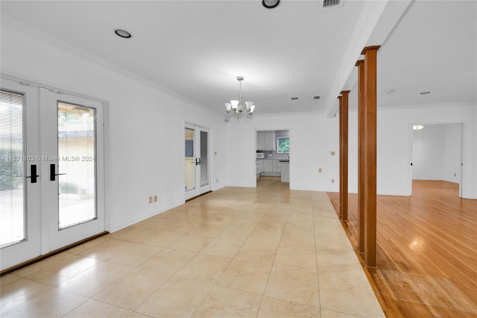 1170 S Alhambra Cir