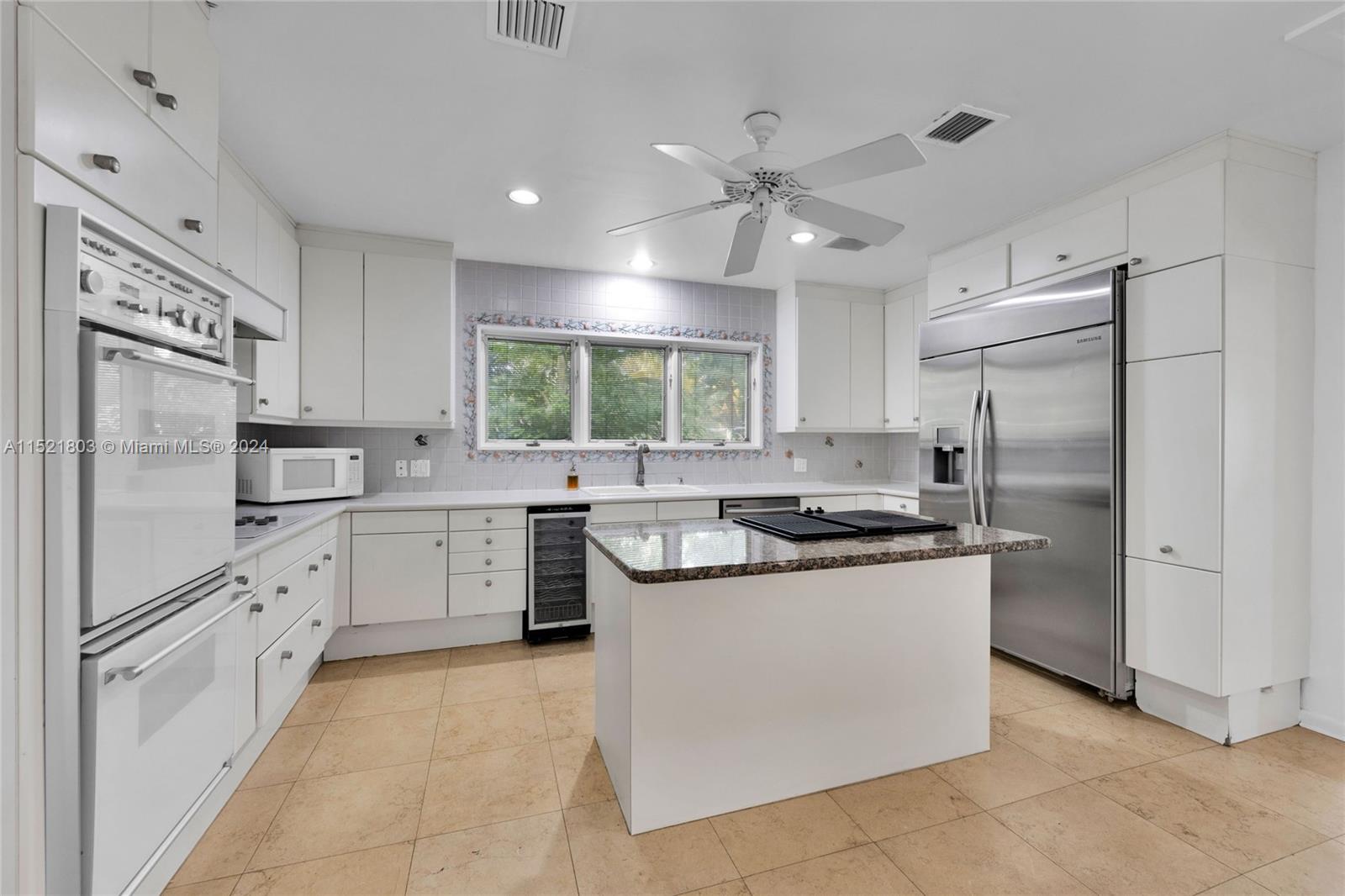 1170 S Alhambra Cir