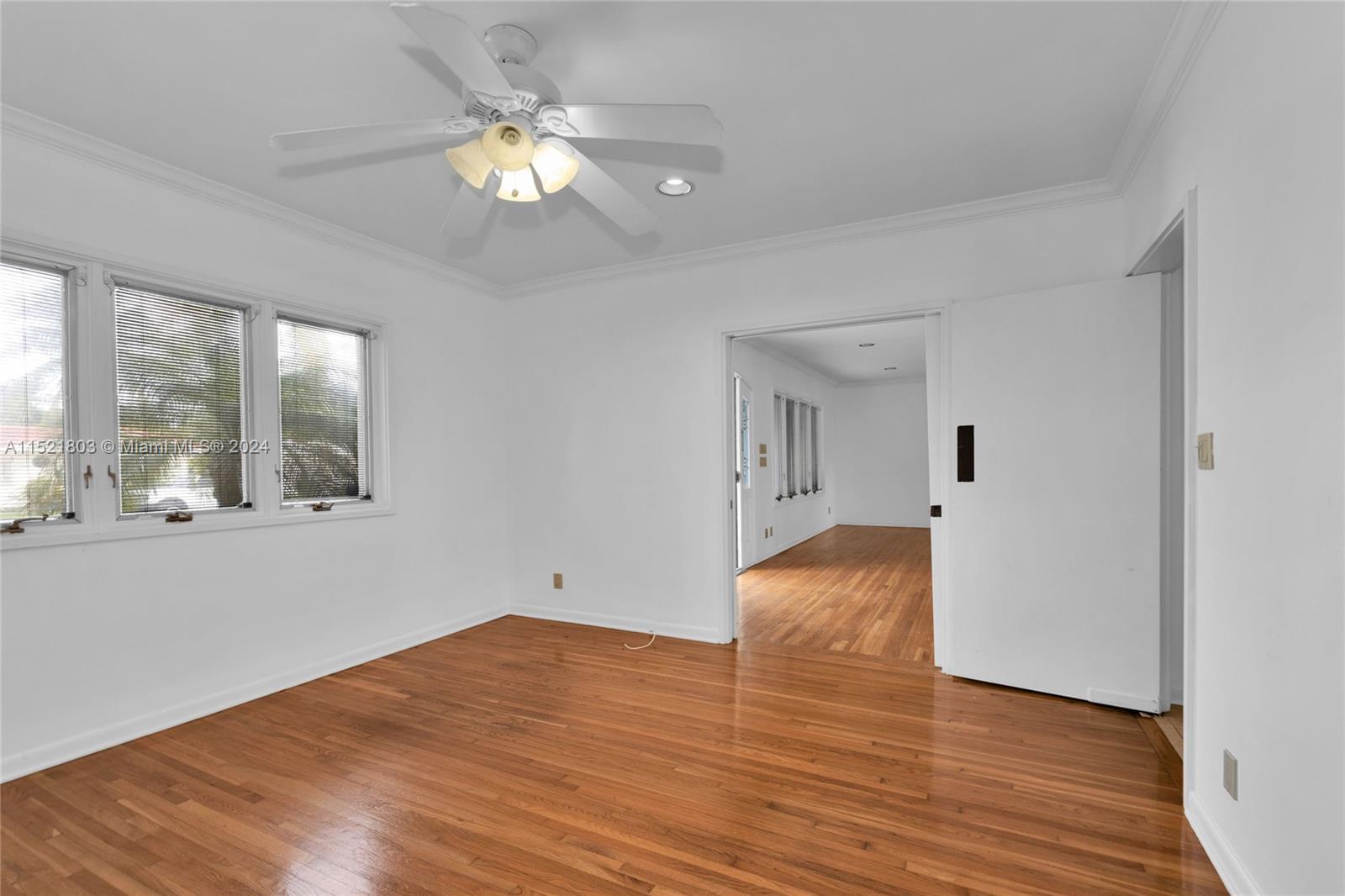 1170 S Alhambra Cir