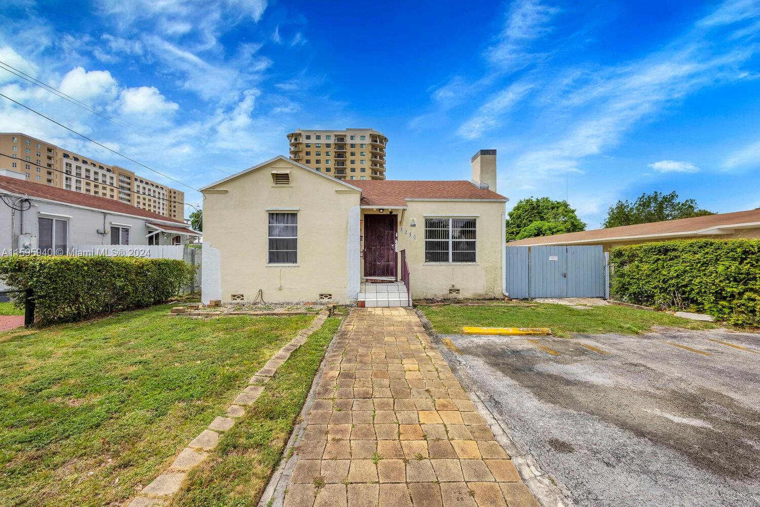 4240 NW 2nd Ter