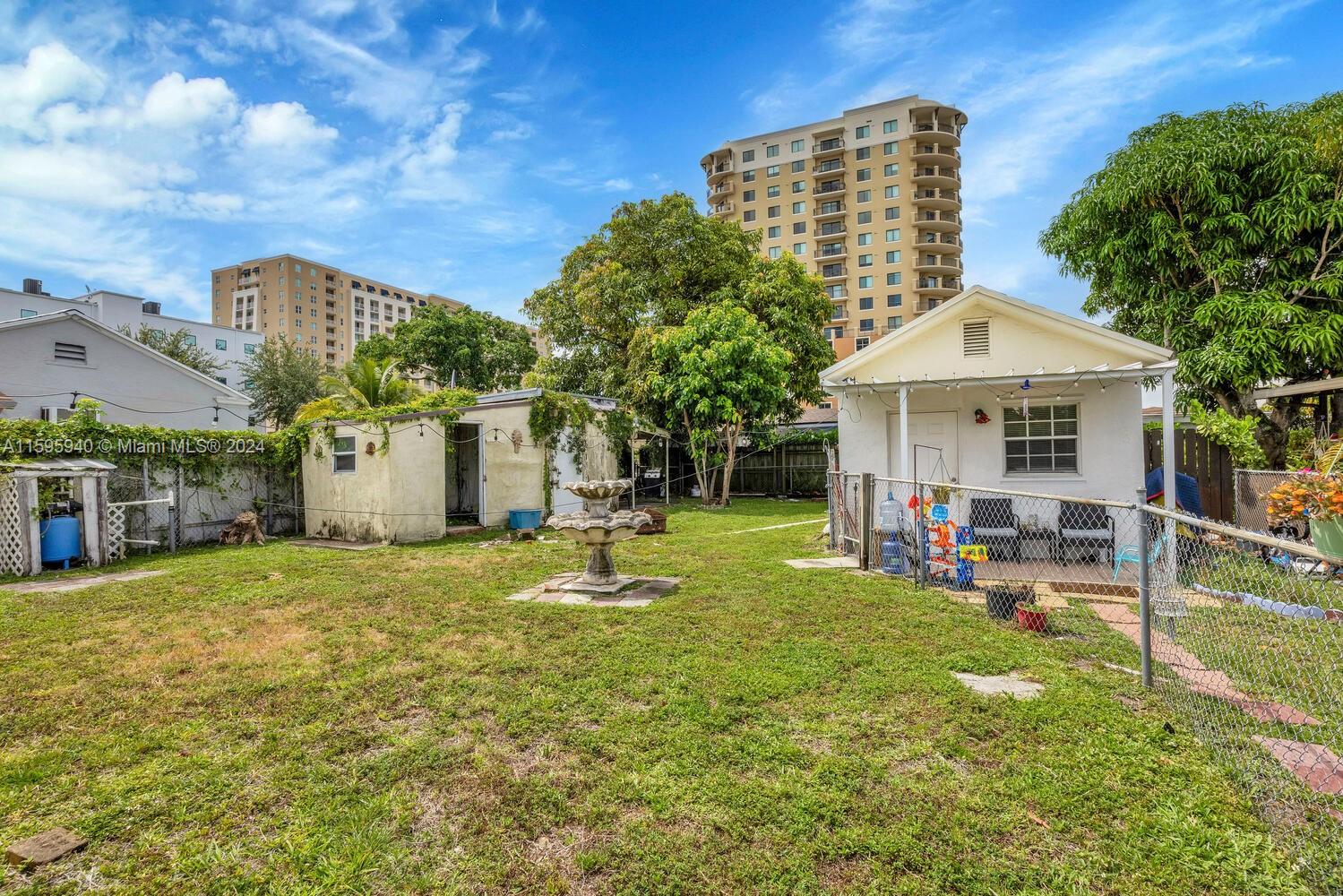4240 NW 2nd Ter