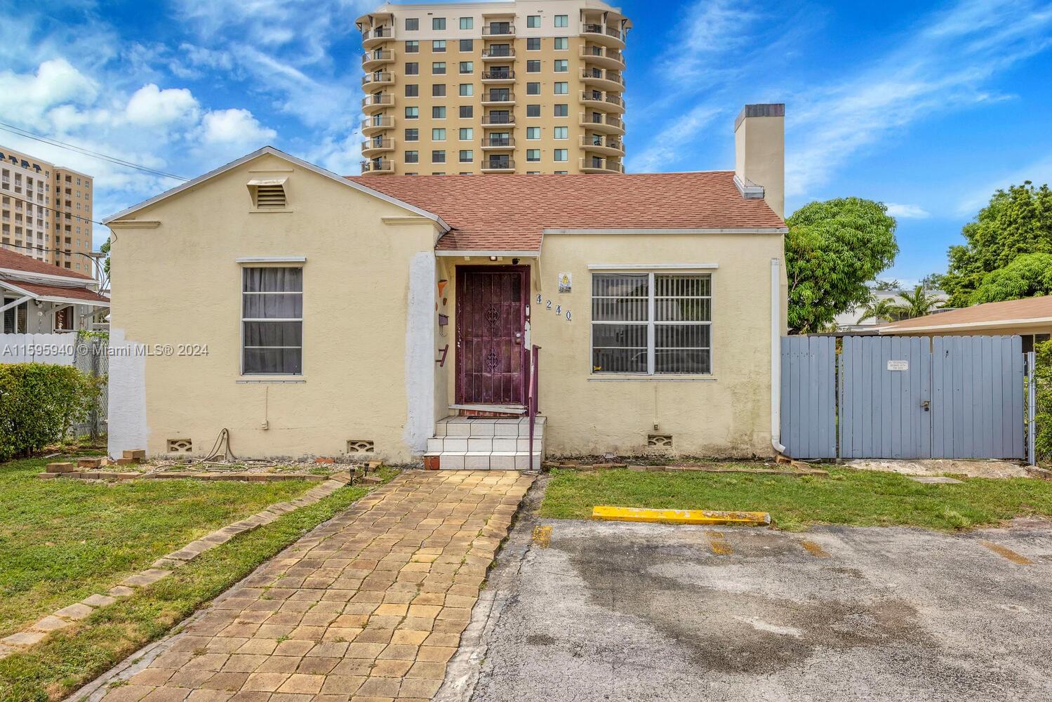 4240 NW 2nd Ter