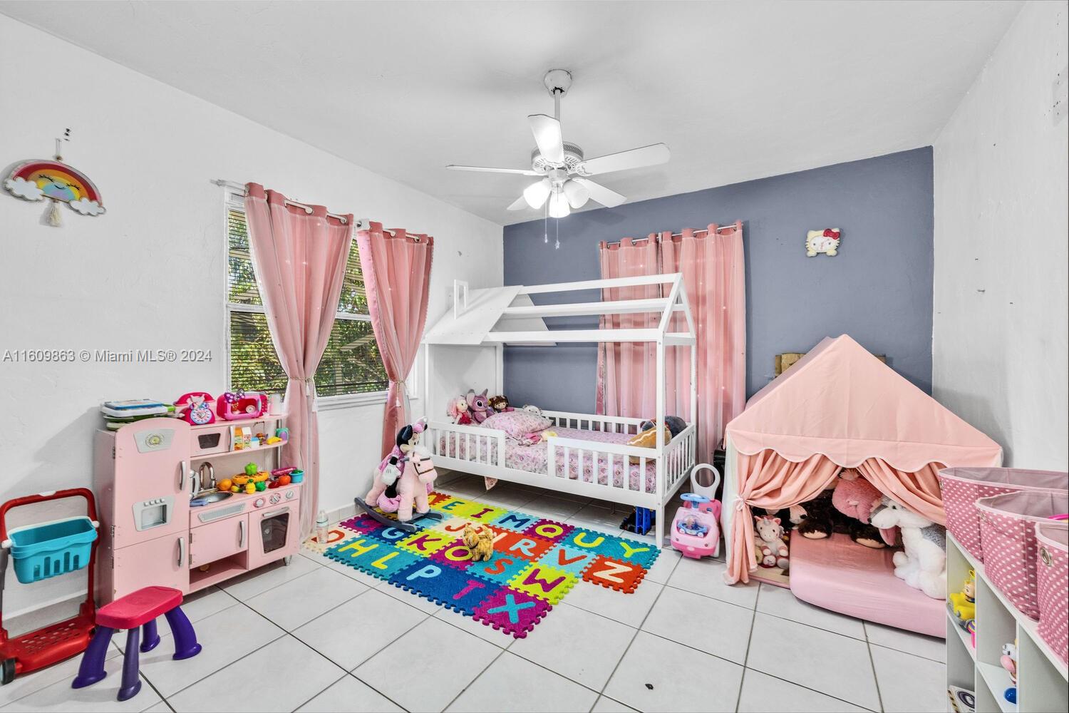 3430 SW 11th St