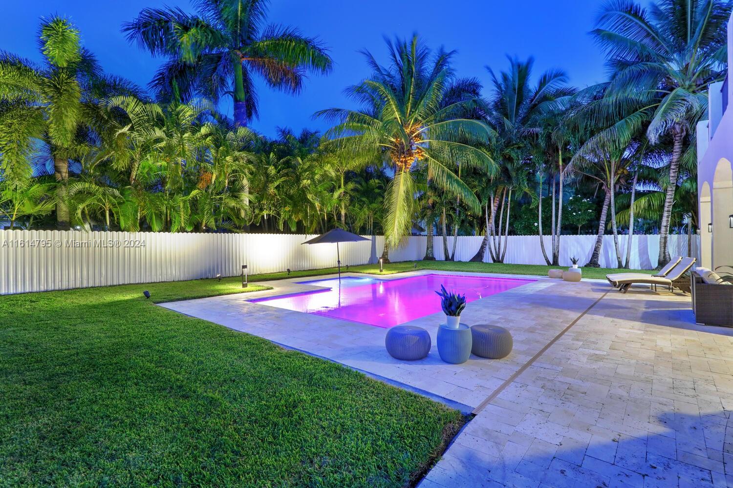 13103 SW 195 St