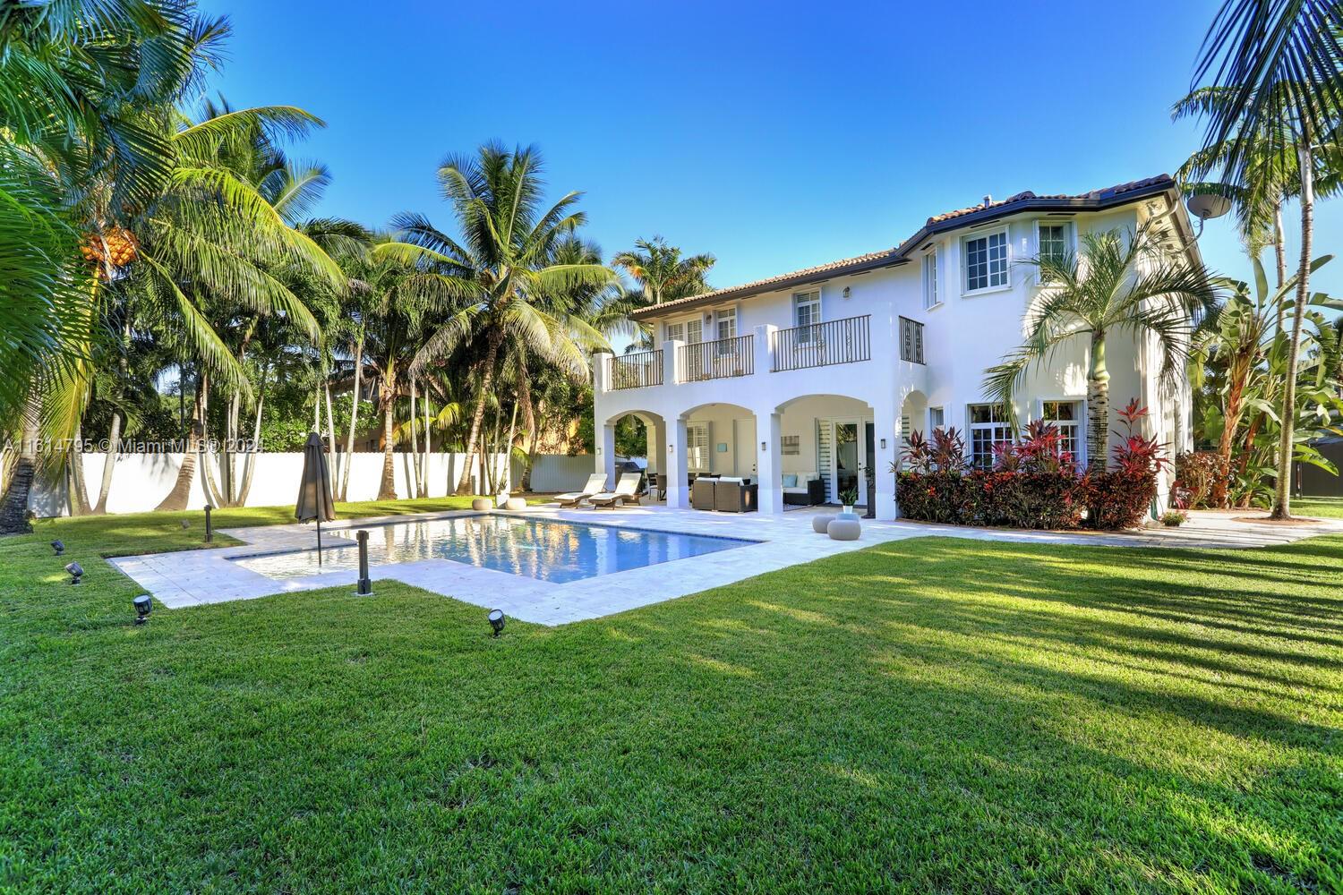 13103 SW 195 St