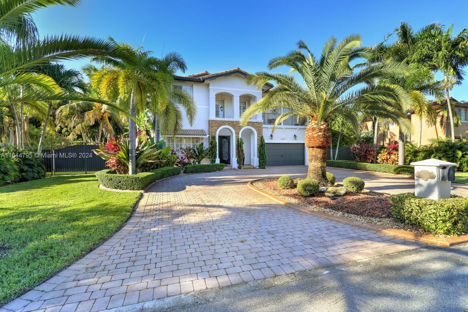 13103 SW 195 St