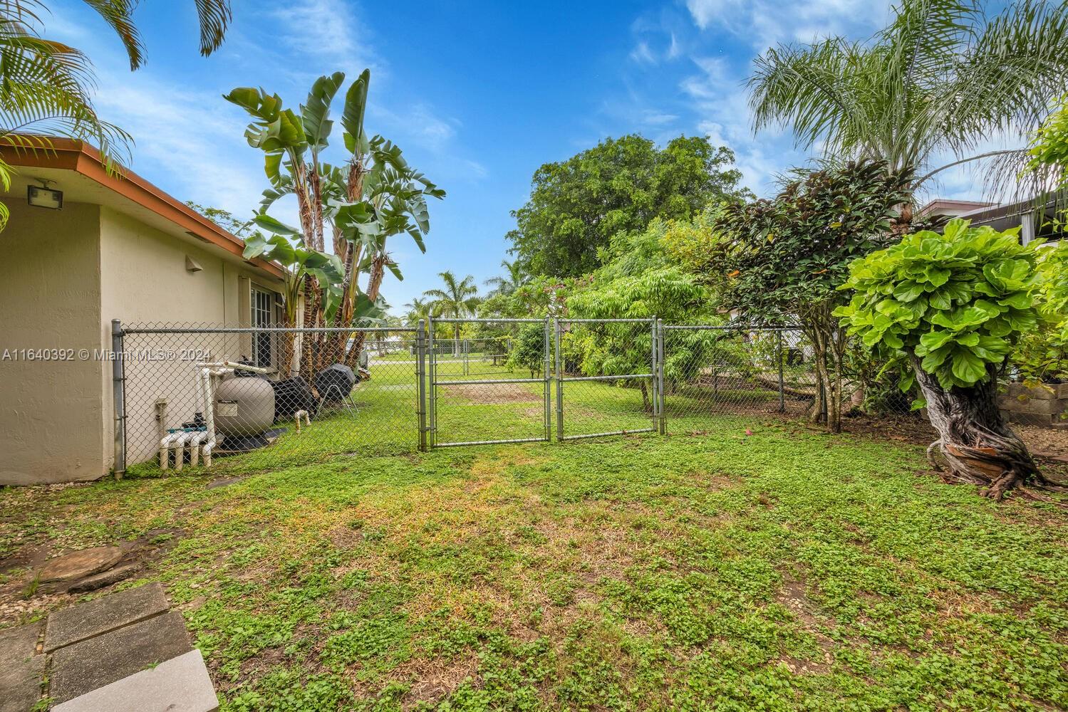 1771 NW 17th St