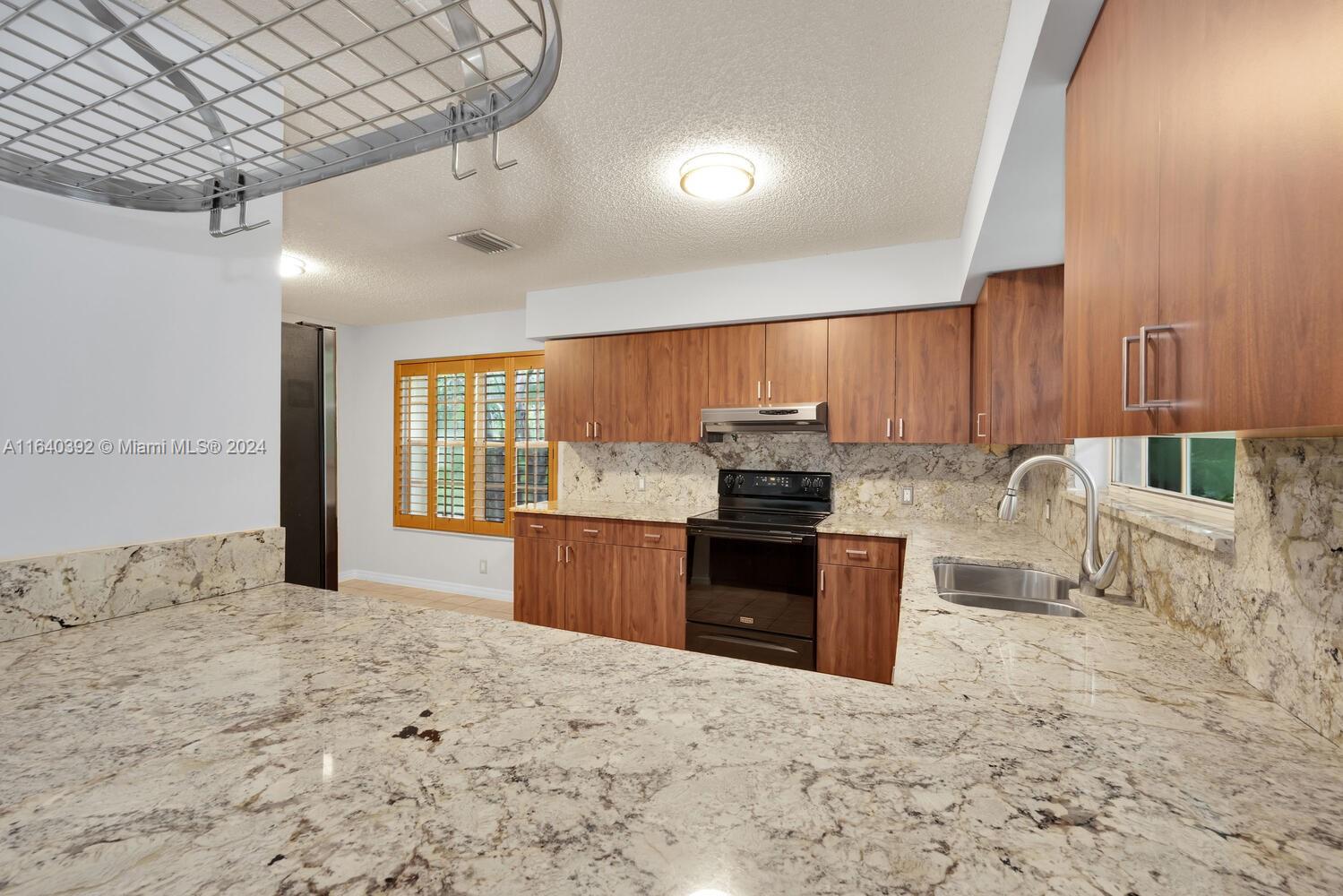 1771 NW 17th St