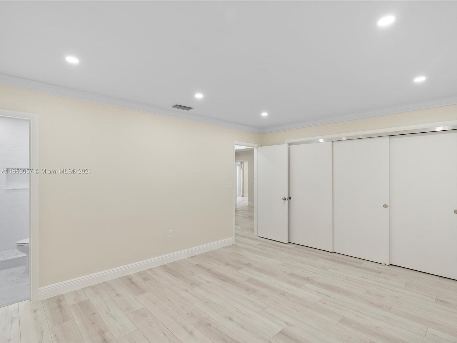 11401 SW 81st Rd # 11401