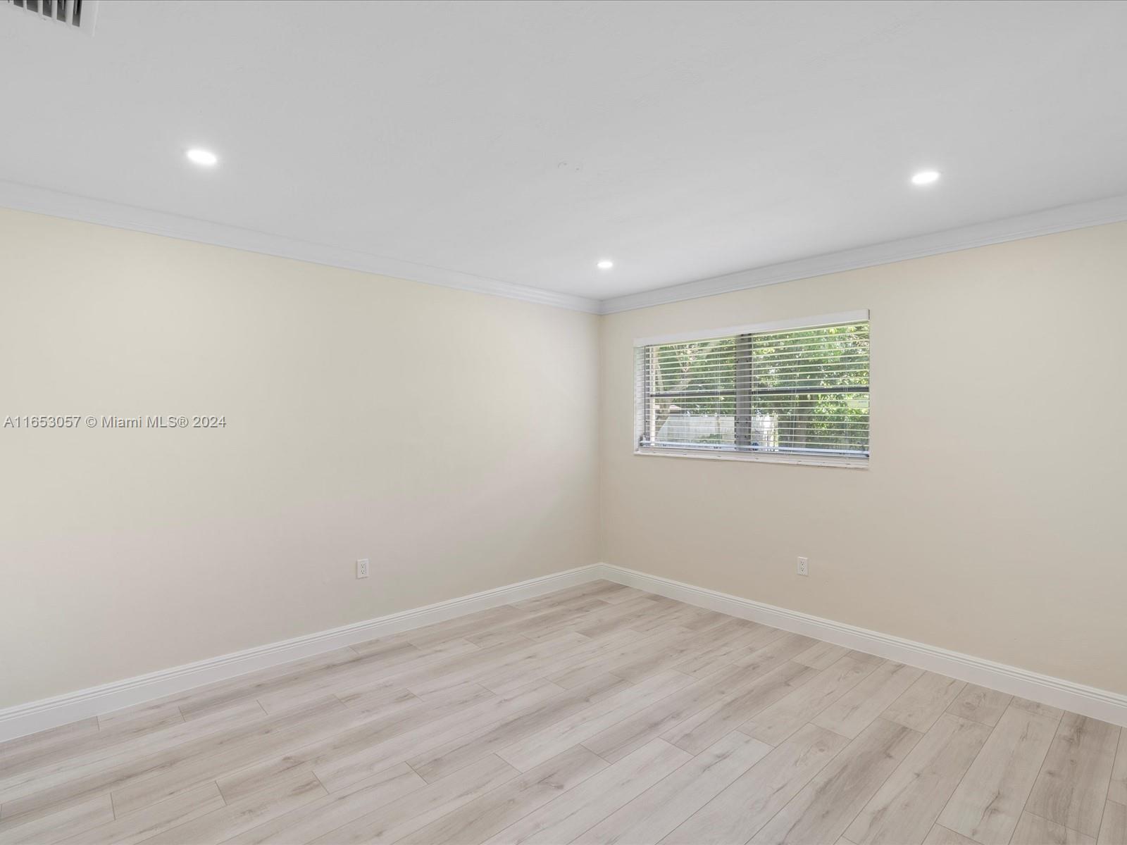 11401 SW 81st Rd # 11401