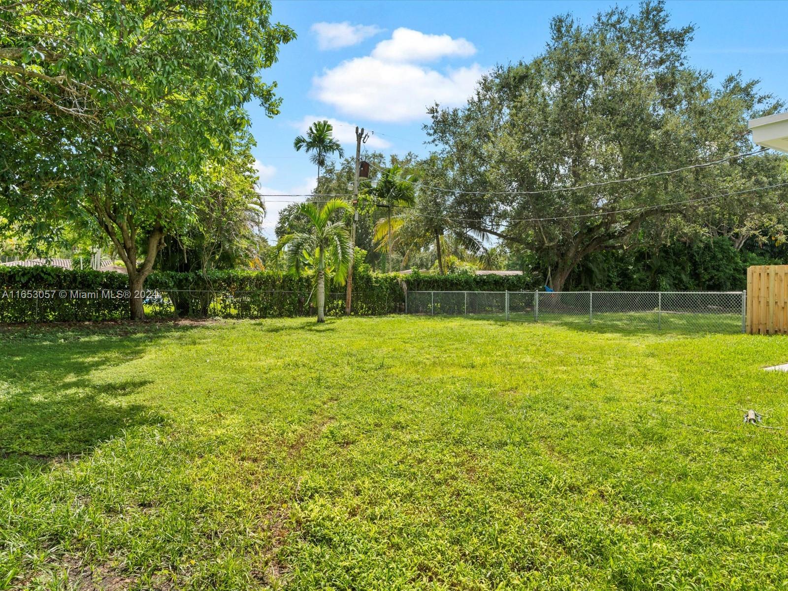 11401 SW 81st Rd # 11401