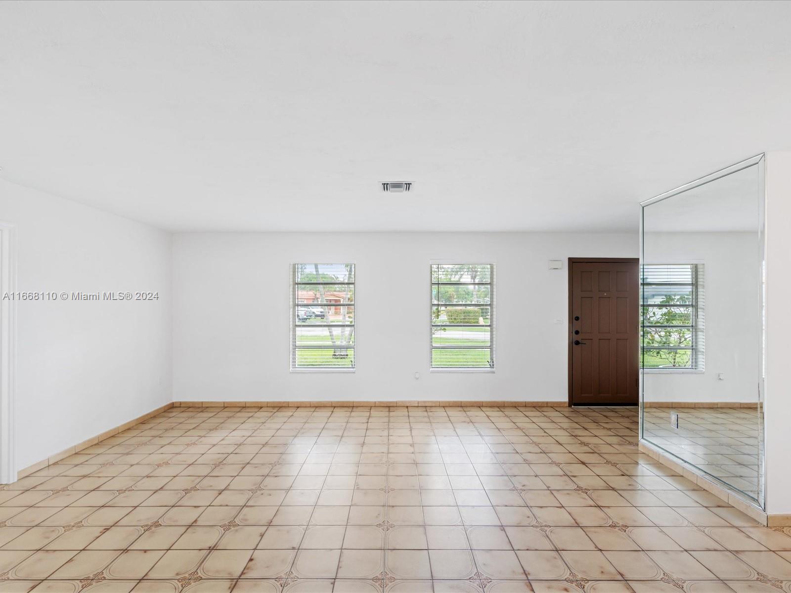 1300 SW 93rd Ct