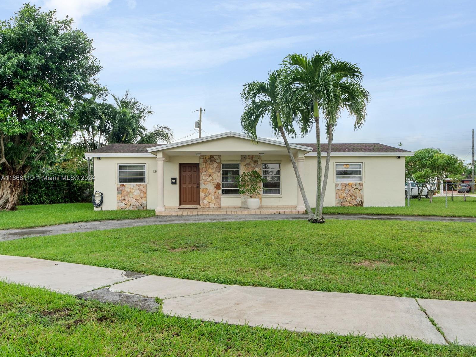 1300 SW 93rd Ct