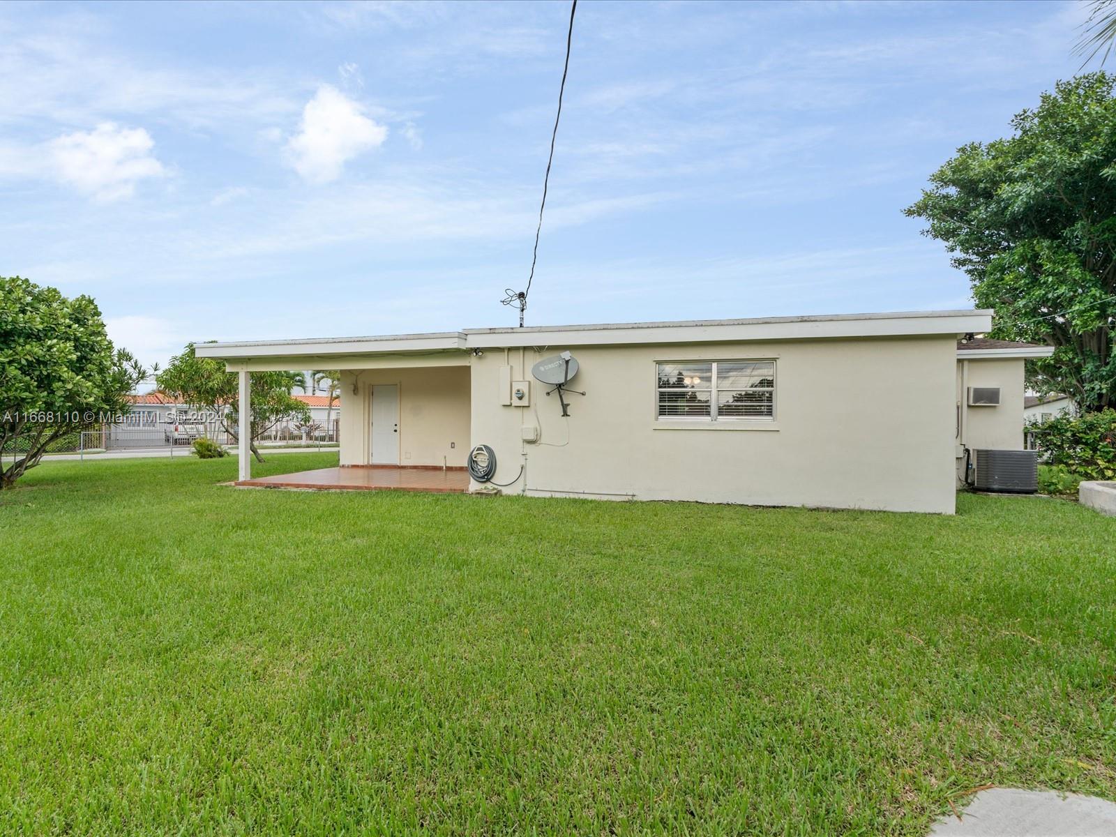 1300 SW 93rd Ct