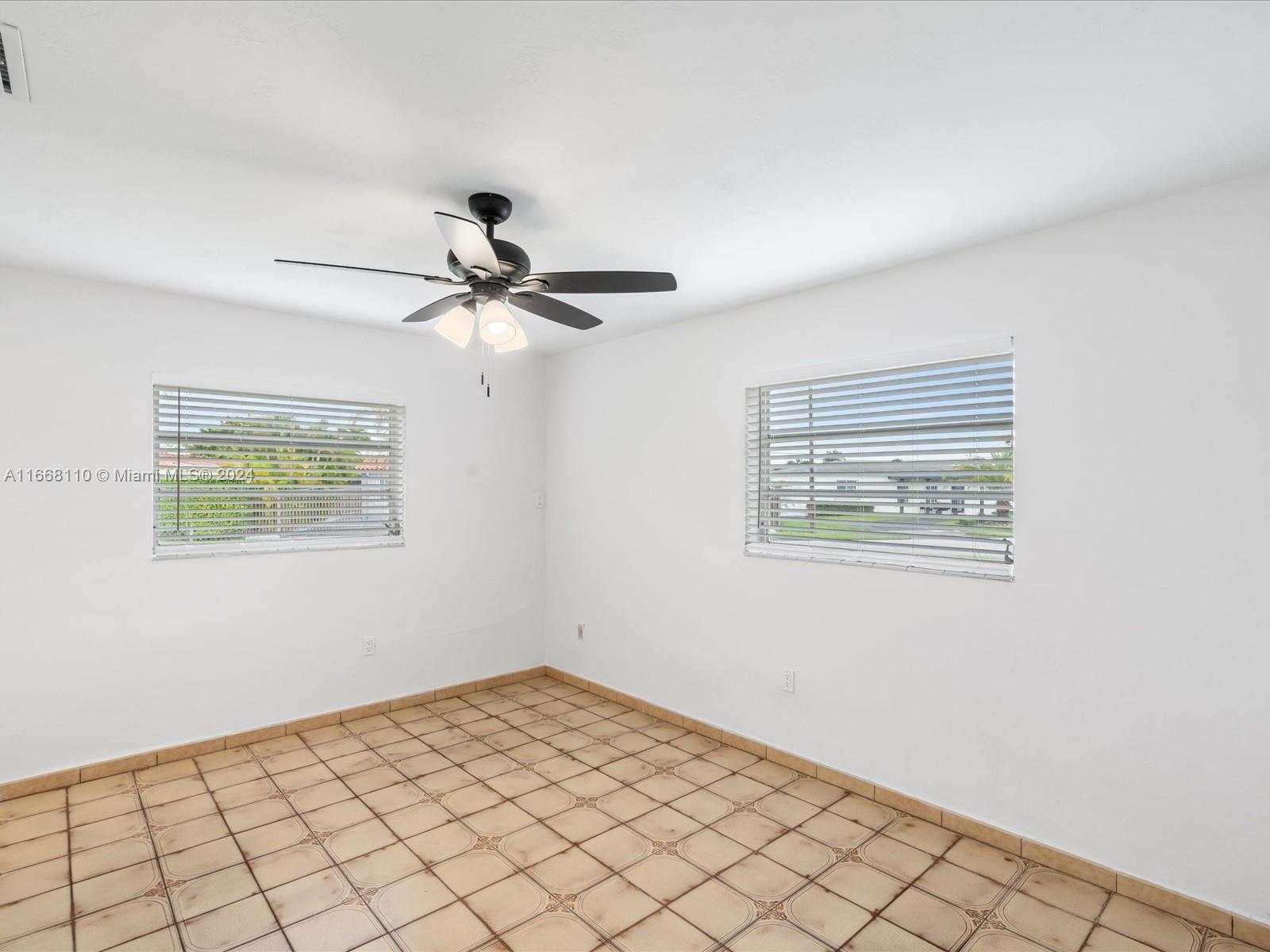 1300 SW 93rd Ct