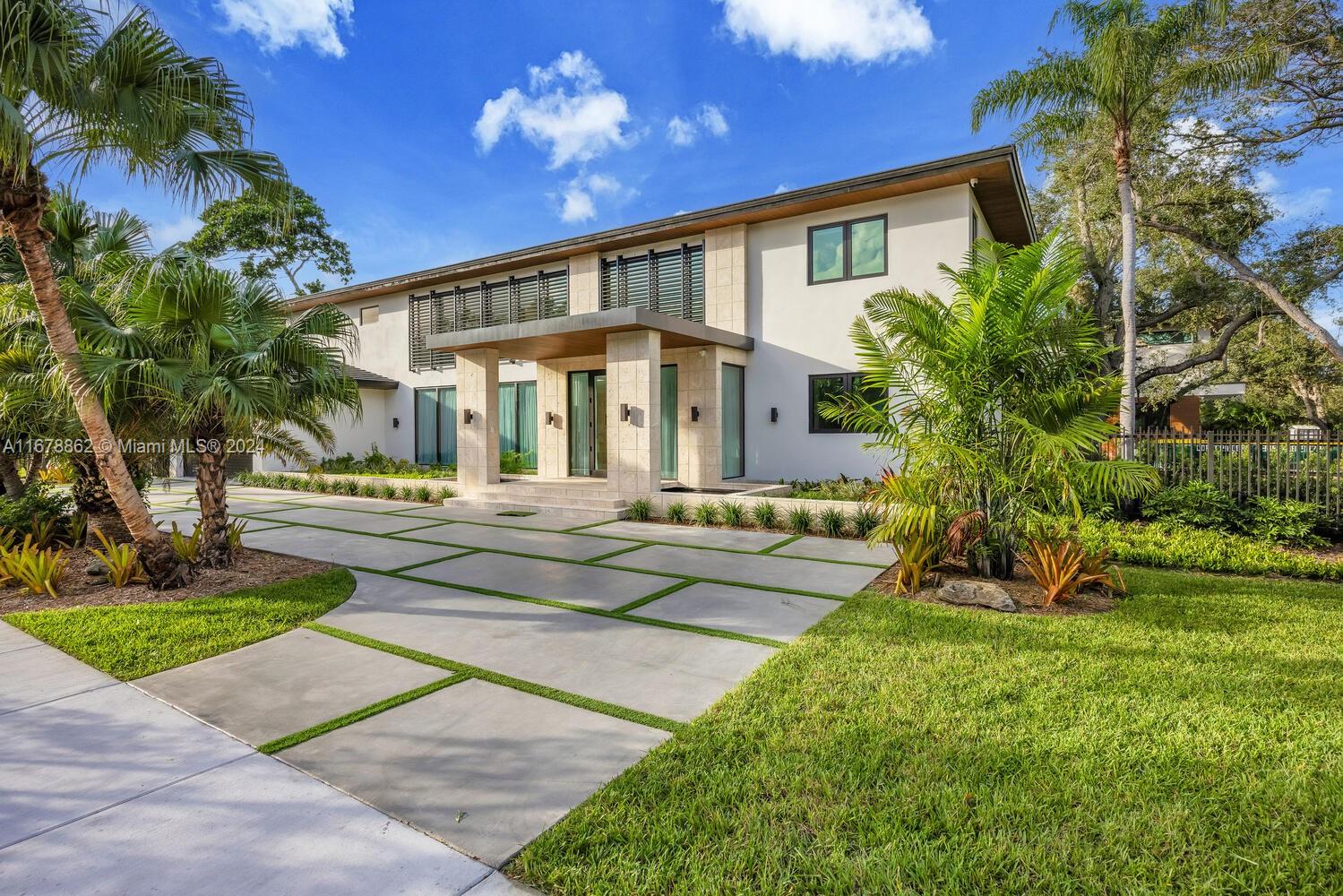 5907 SW 80 St