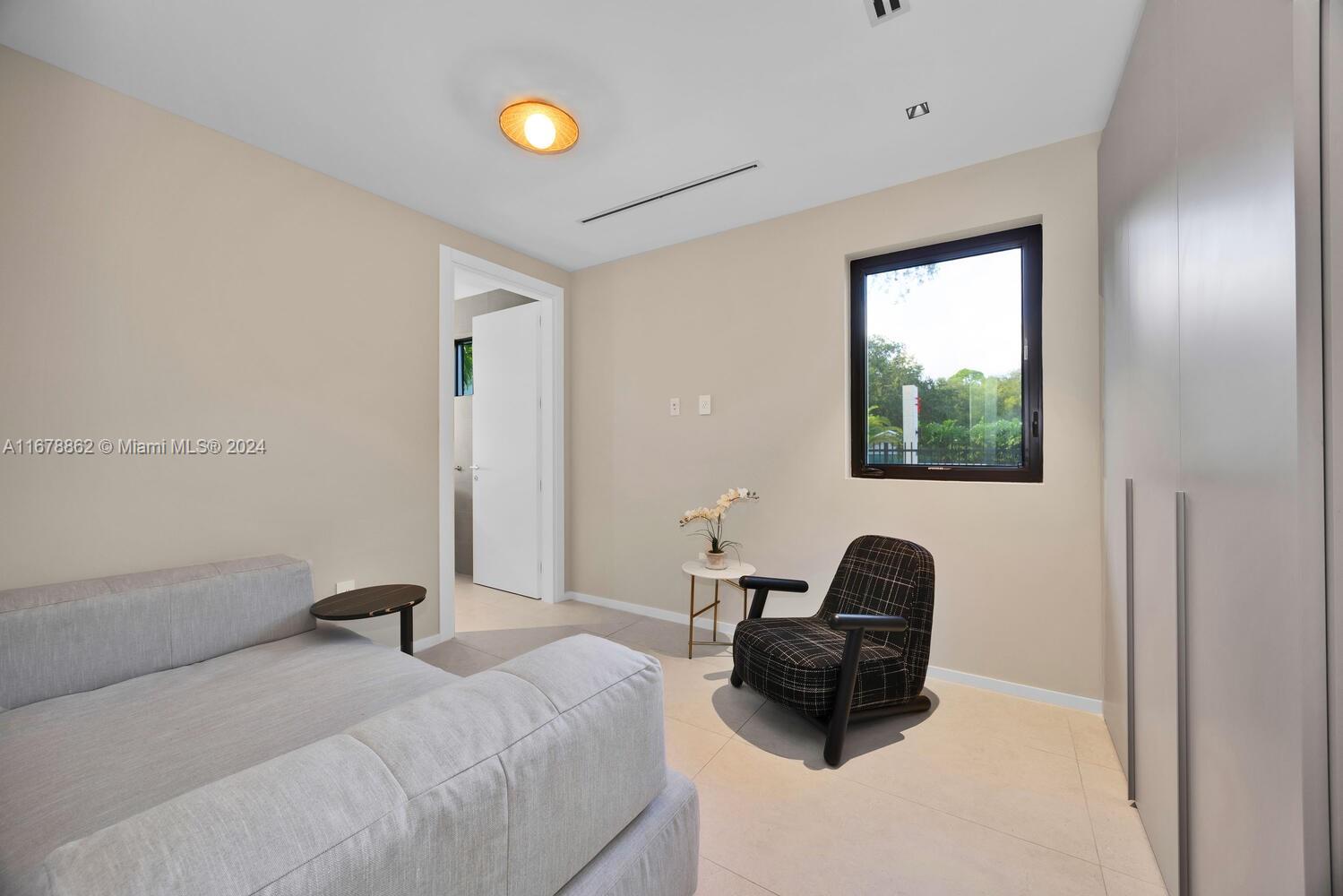 5907 SW 80 St