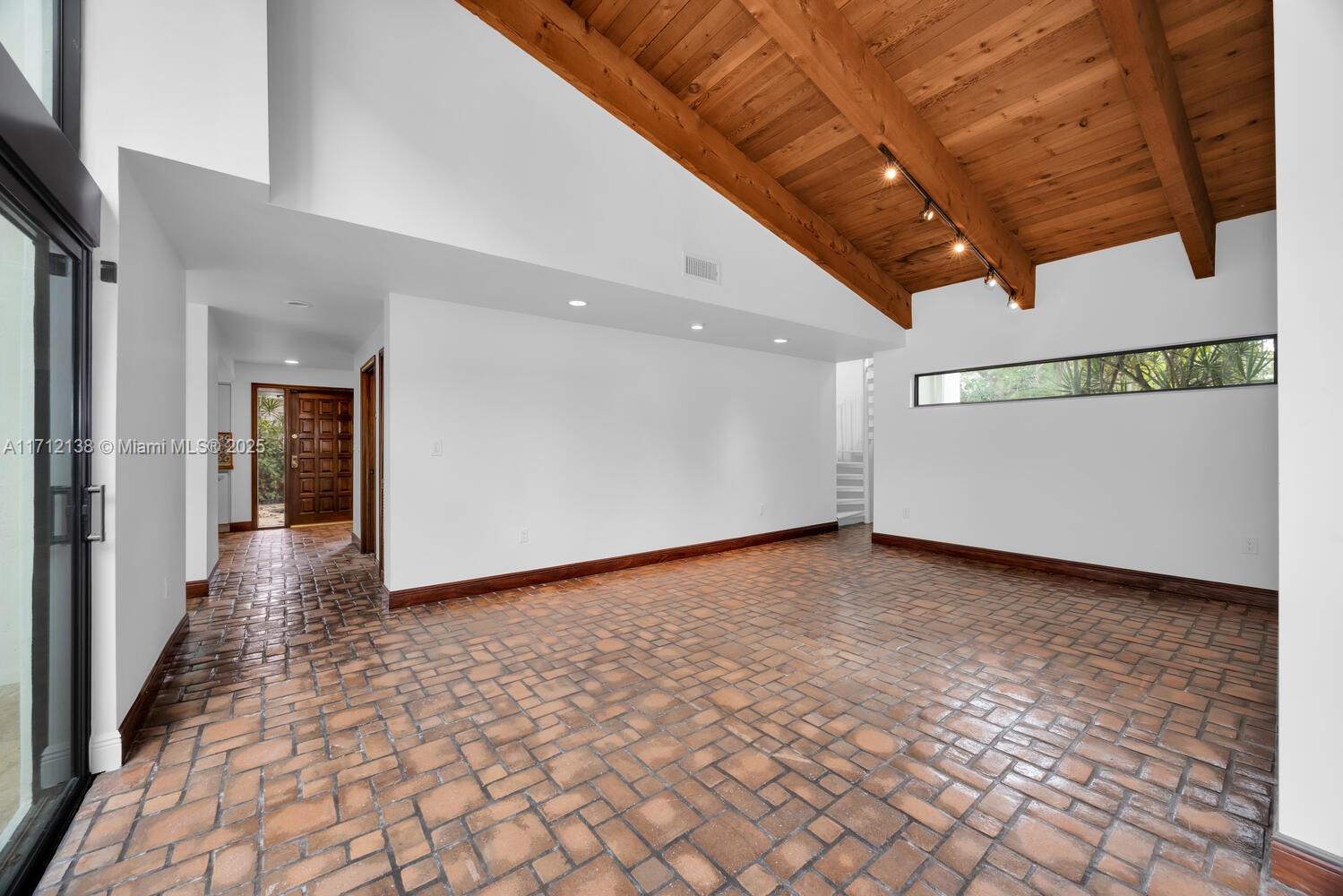 7765 SW 57th Ter