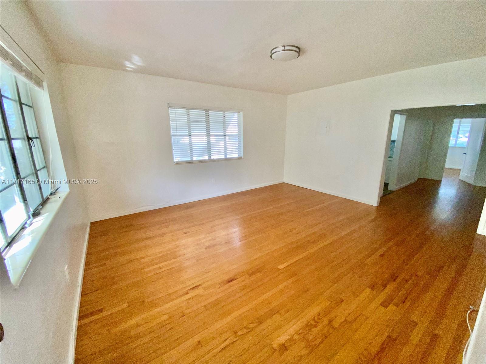 809 Ferdinand St # 3