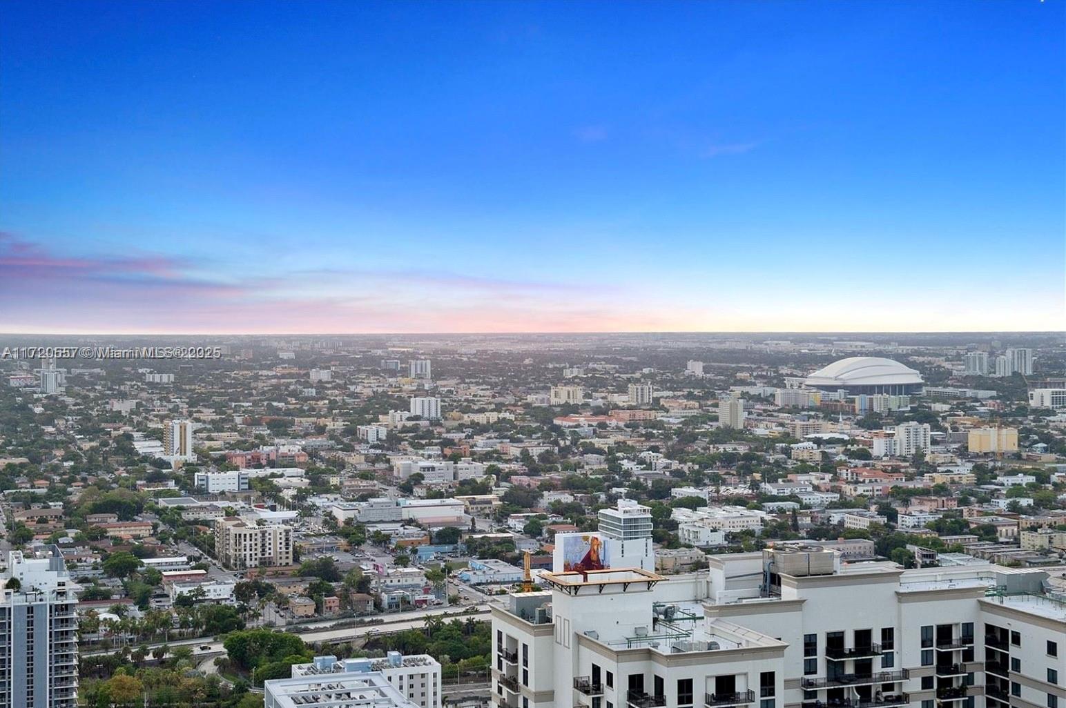 1000 Brickell Plz # 4806