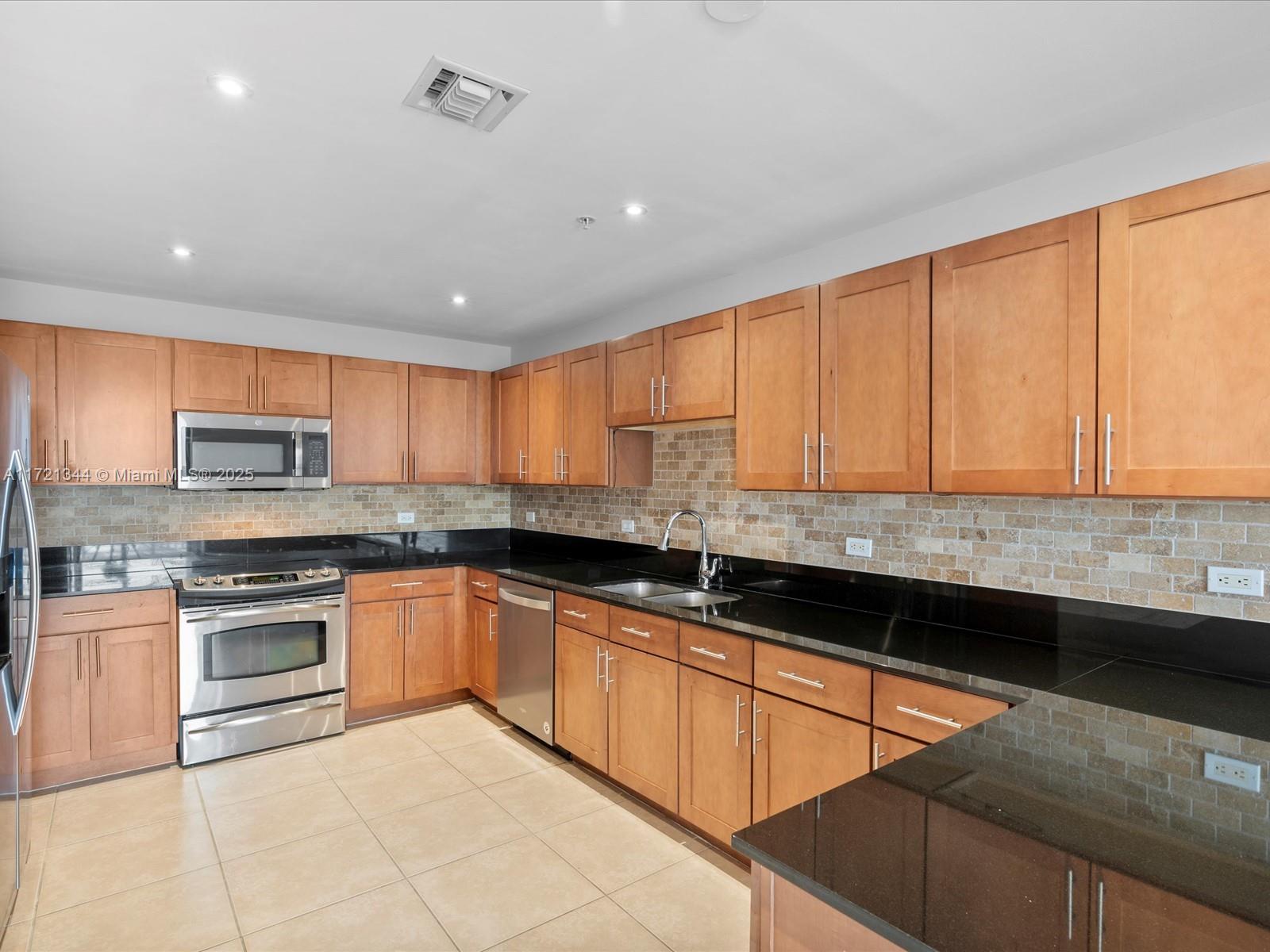 8395 SW 73rd Ave # 905