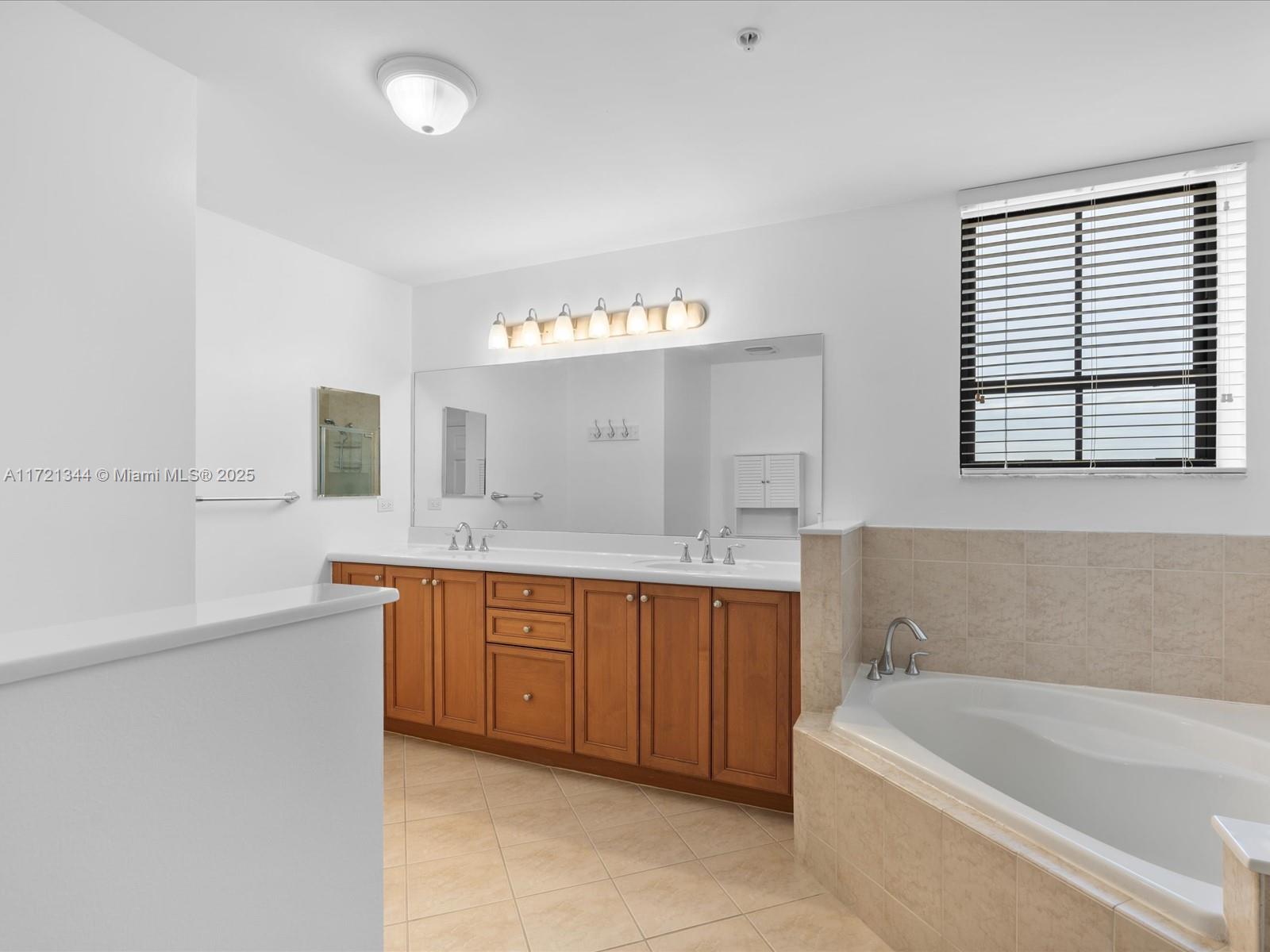 8395 SW 73rd Ave # 905