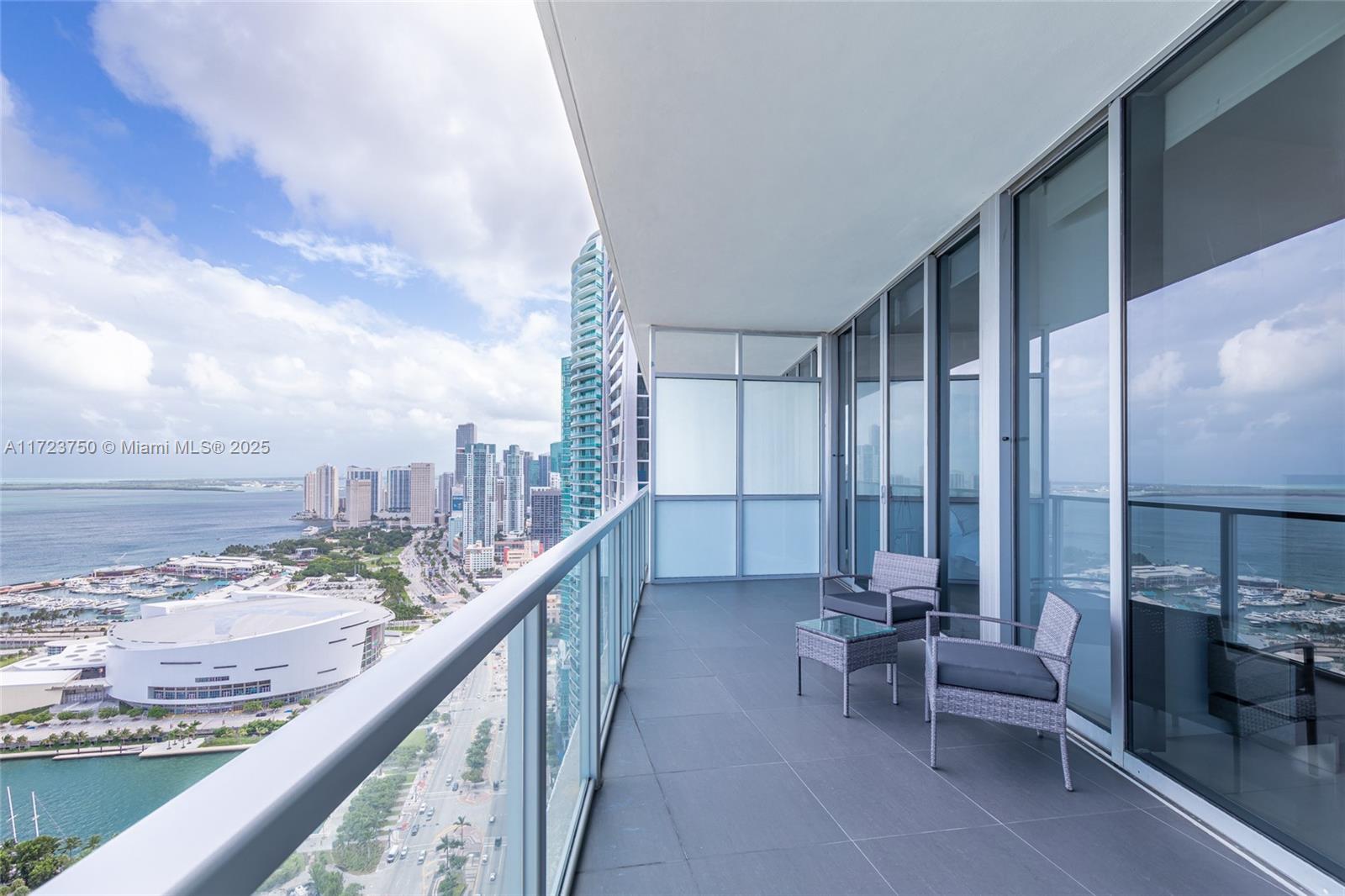 1100 Biscayne Blvd # 4403