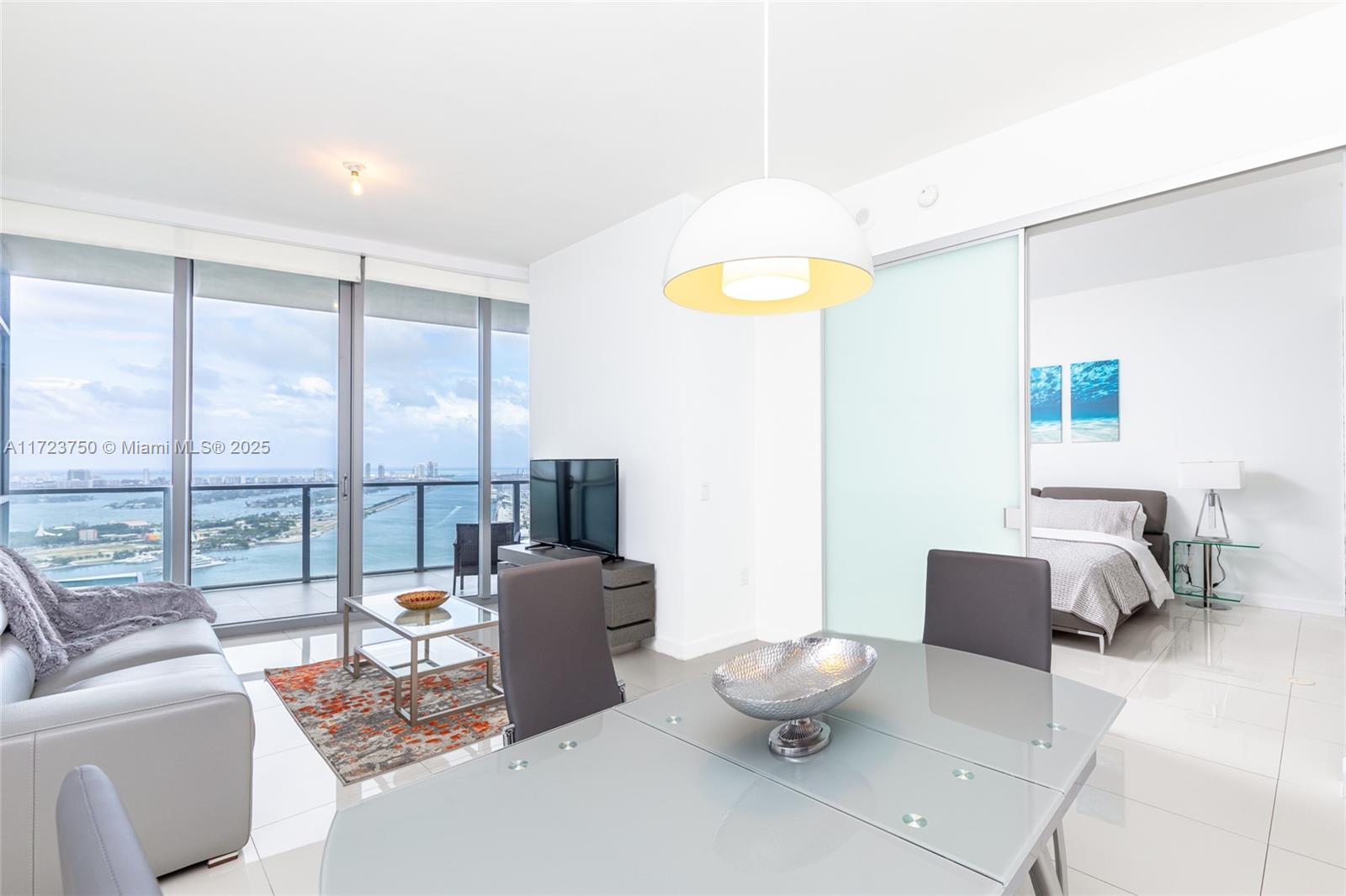 1100 Biscayne Blvd # 4403