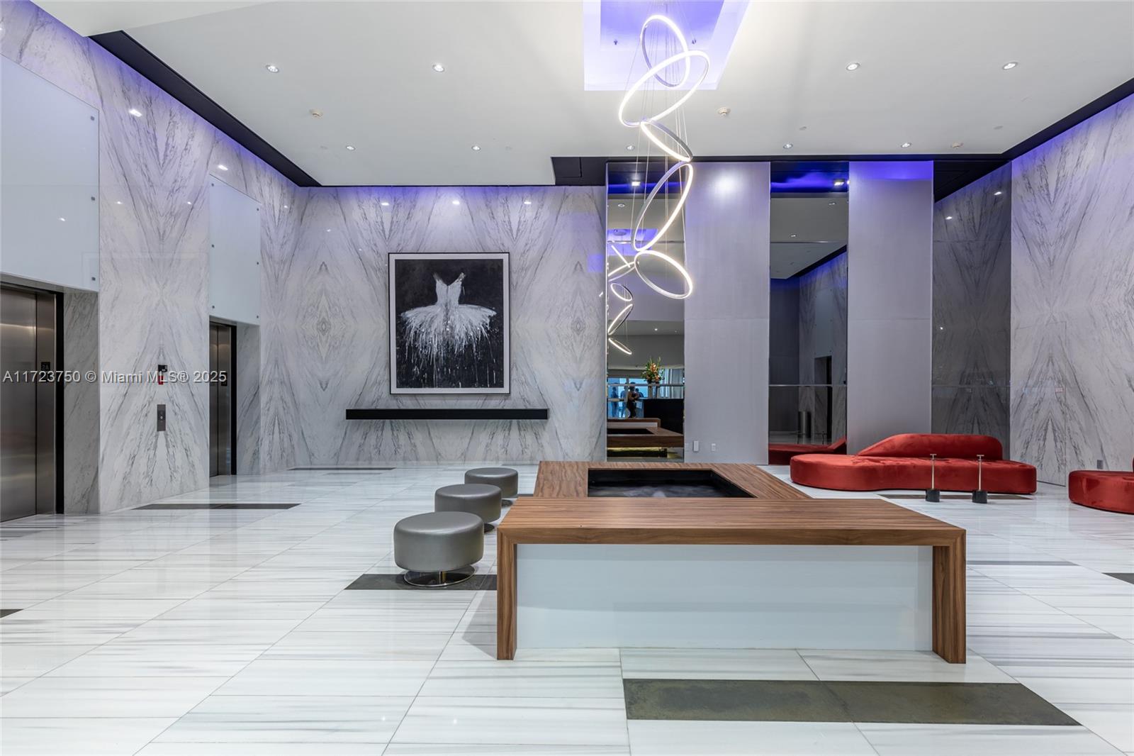 1100 Biscayne Blvd # 4403