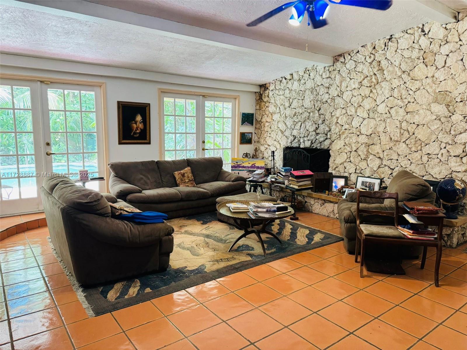 15000 Old Cutler Rd