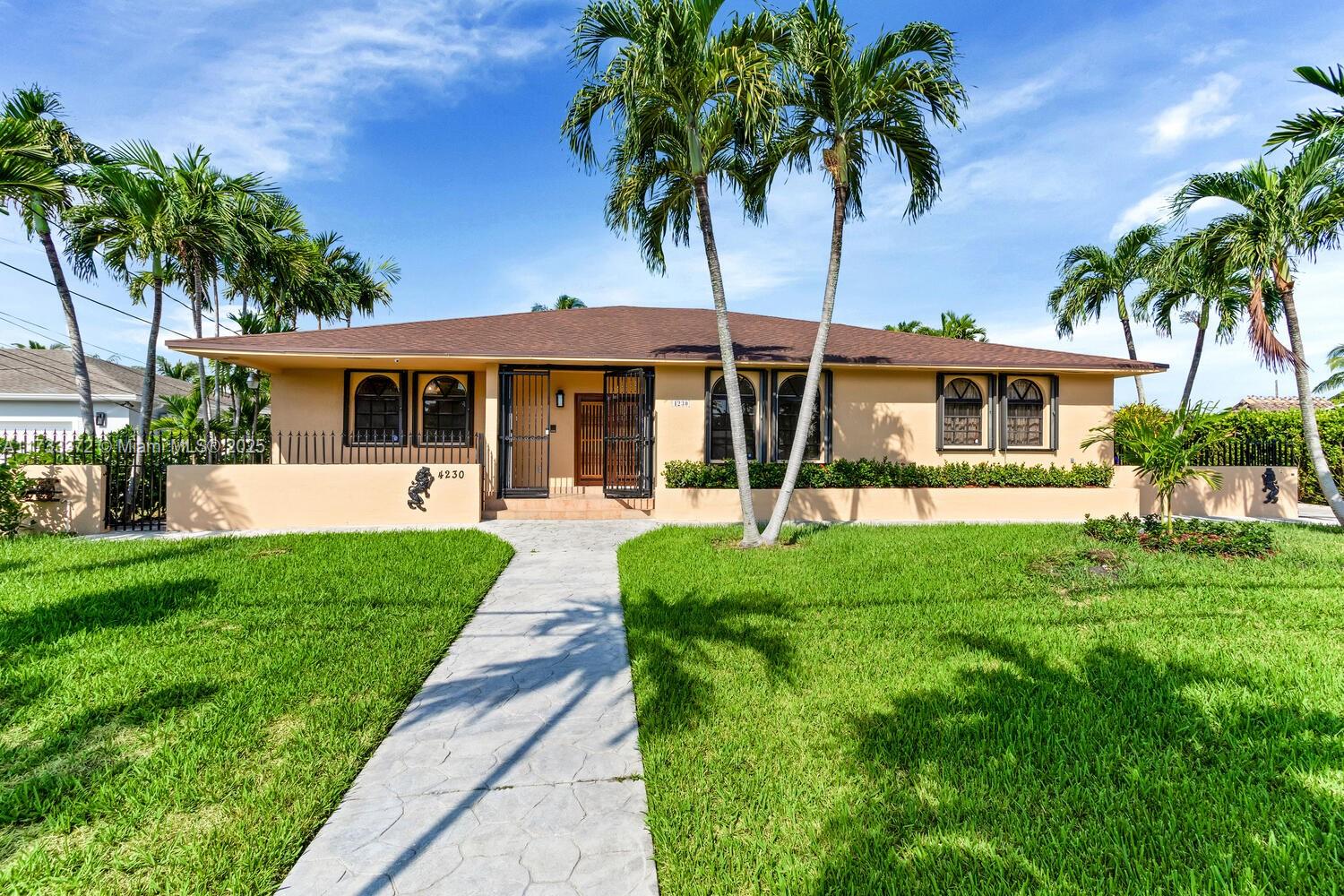 4230 SW 96 Ave