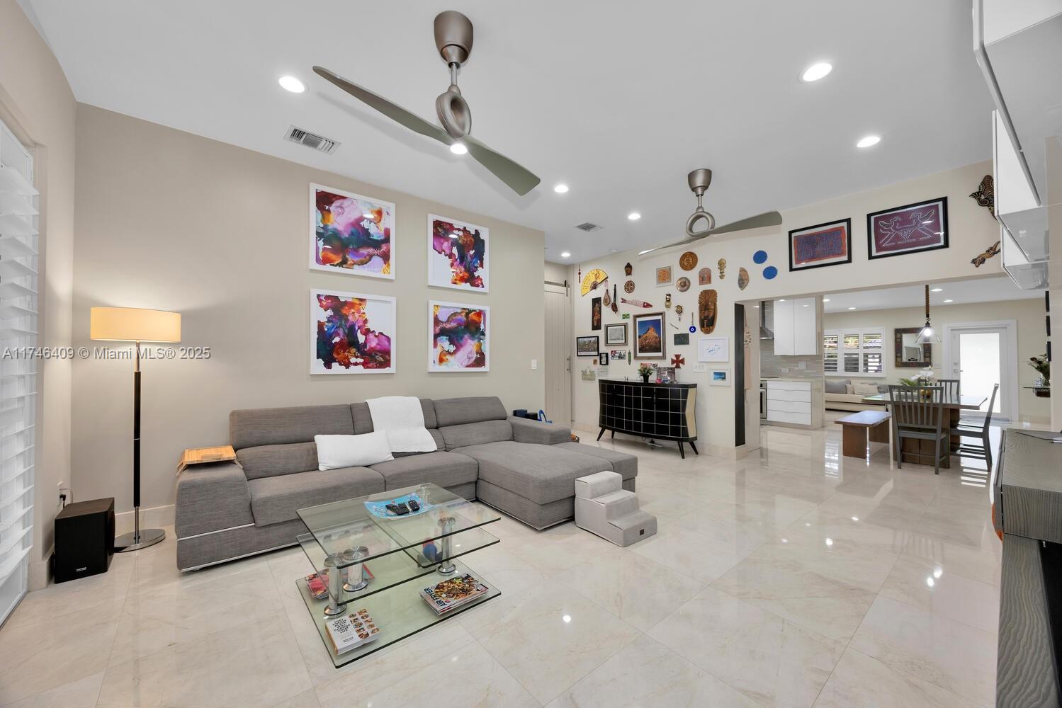 704 MADEIRA AV