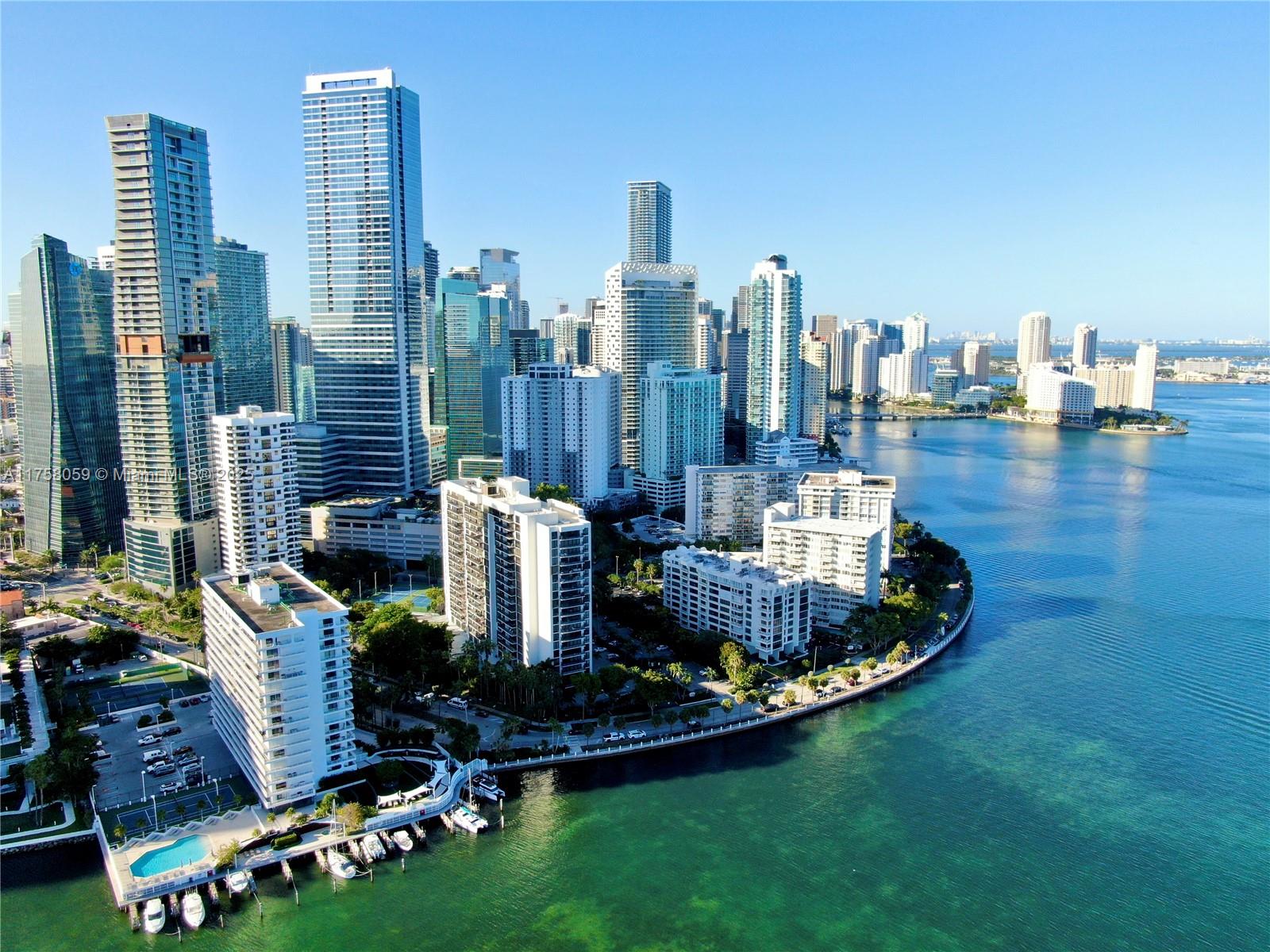 1450 Brickell Bay Dr # 504