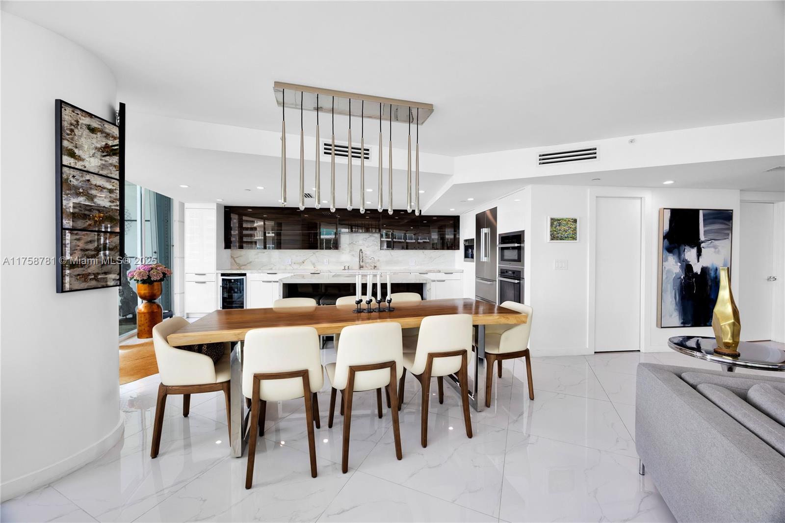 2127 Brickell Ave # 801