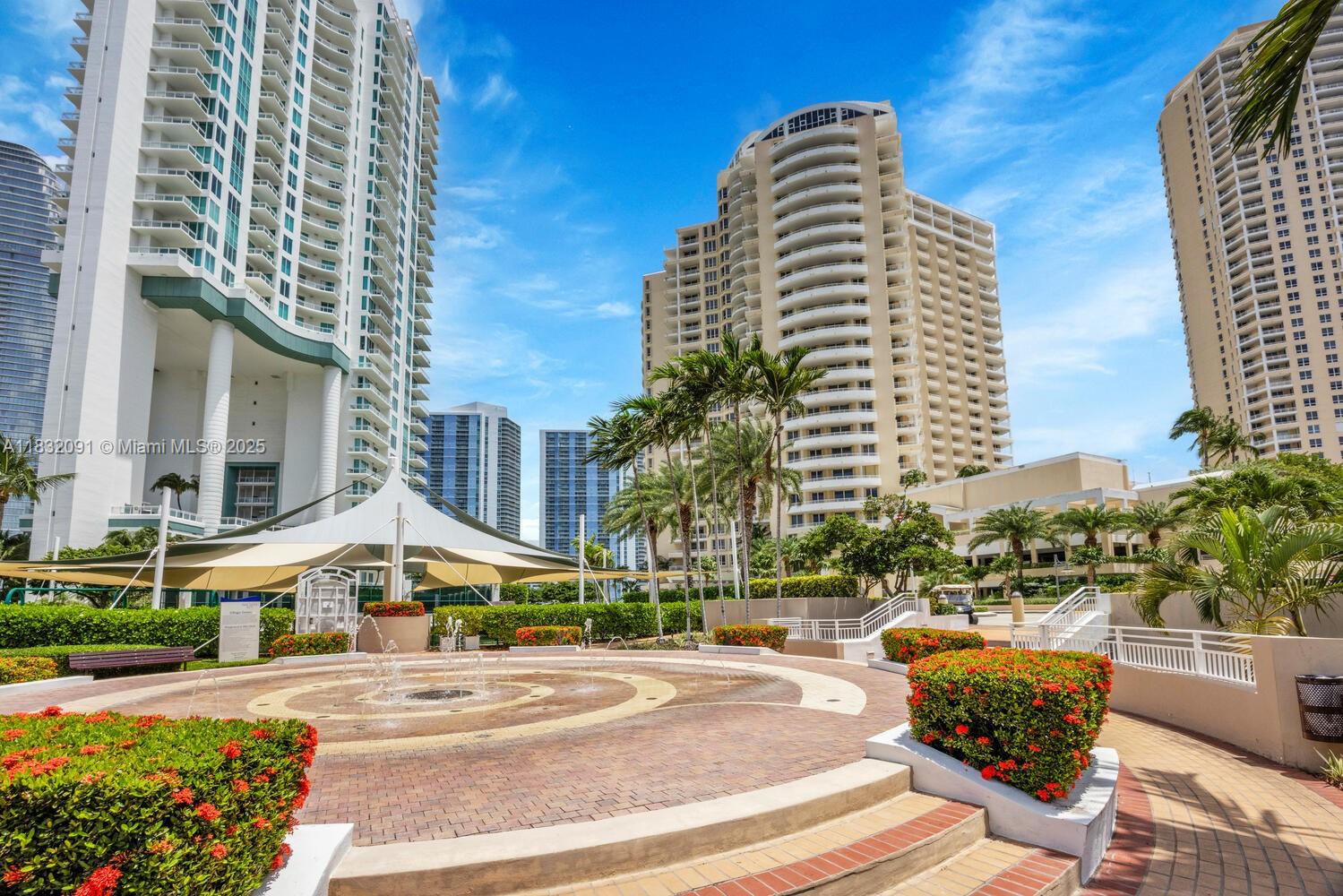 888 Brickell Key Dr # 607