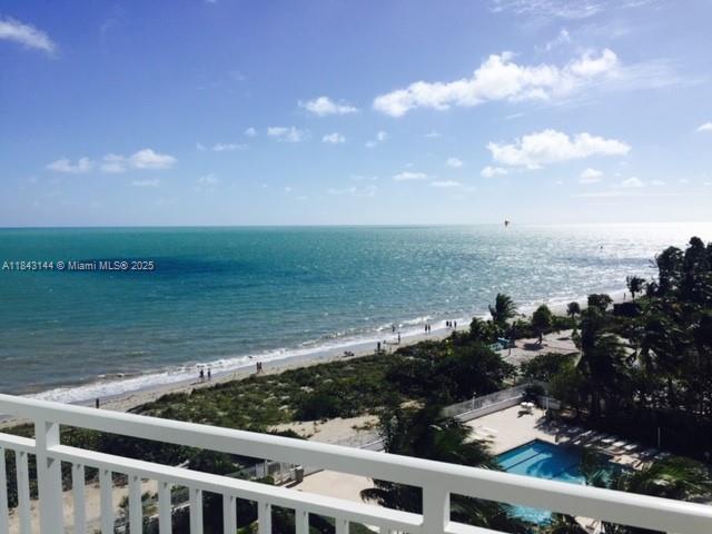 613 Ocean Dr # 8C