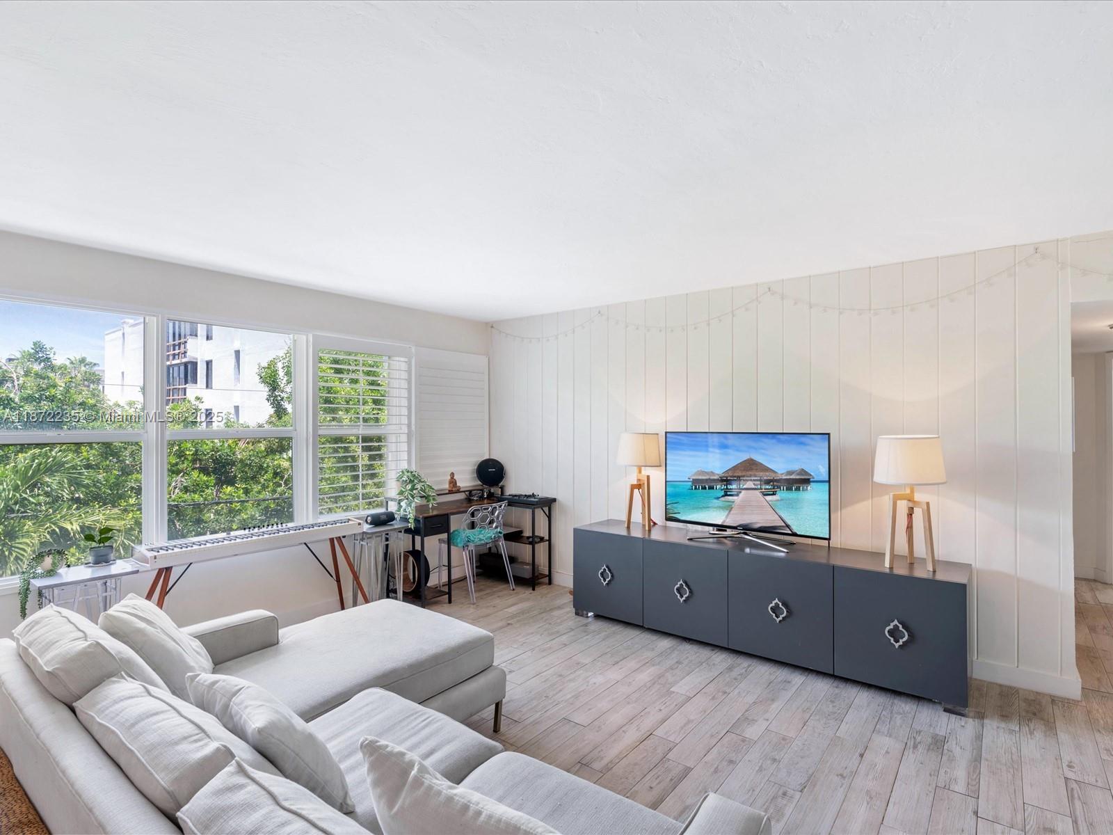 255 Sunrise Dr # 307