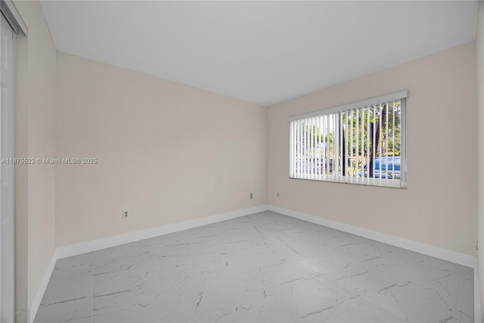 7915 Camino Real # 101 Unit: N-101