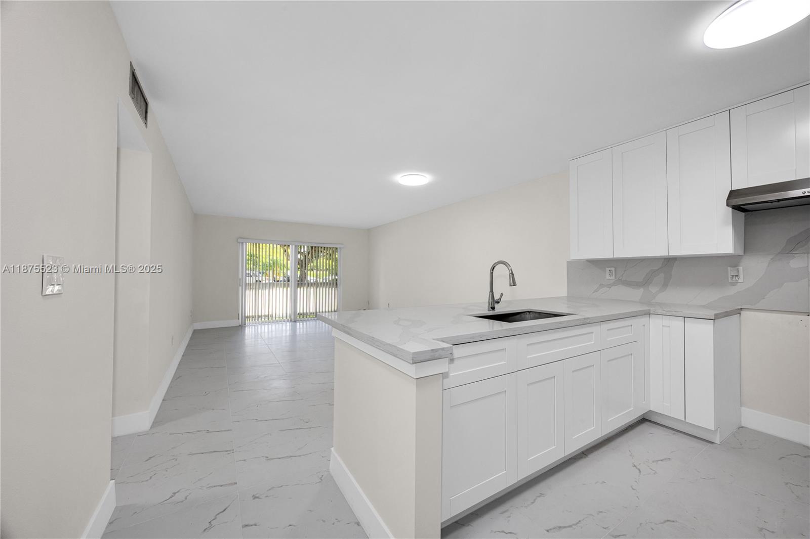 7915 Camino Real # 101 Unit: N-101