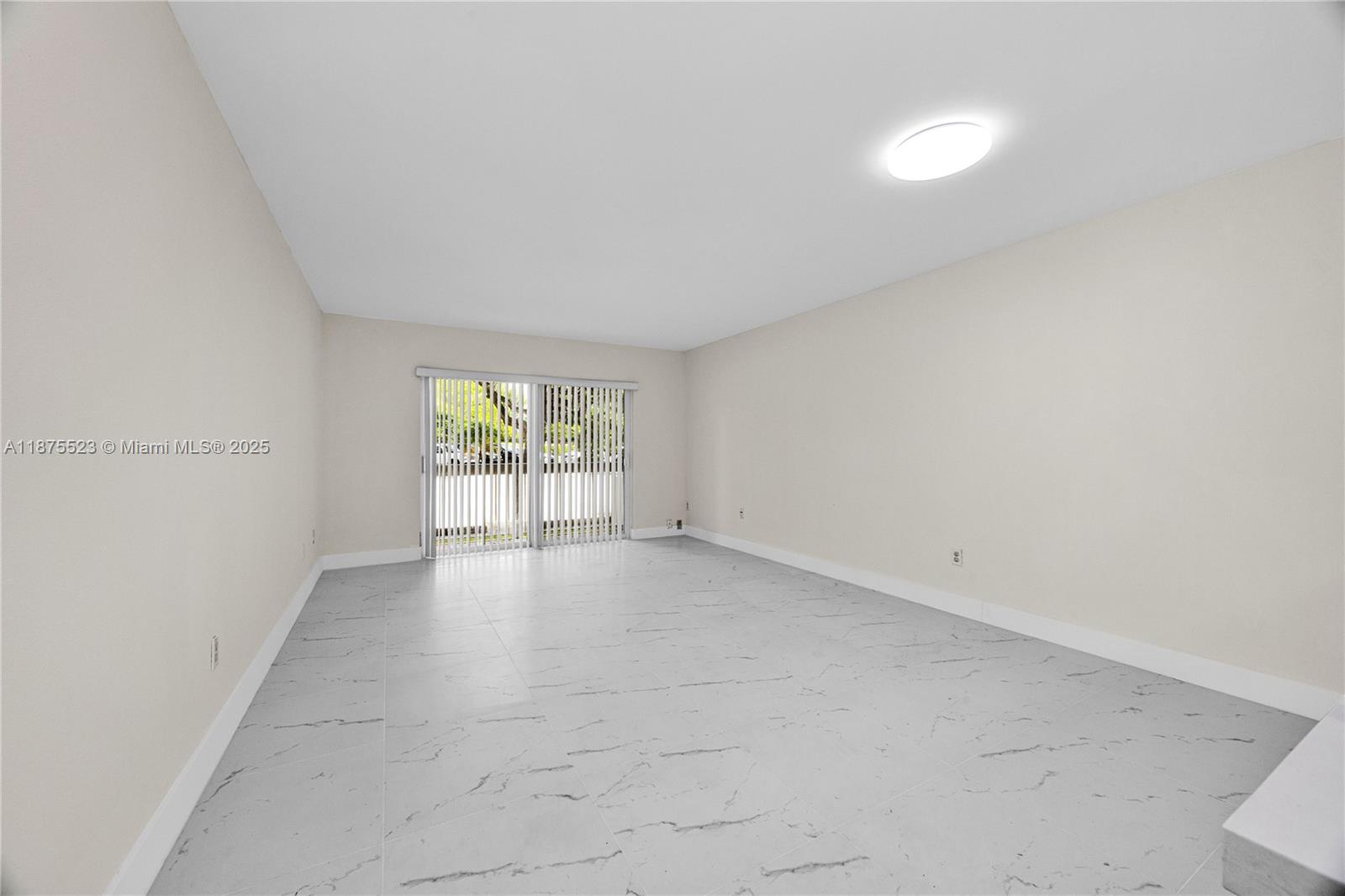 7915 Camino Real # 101 Unit: N-101