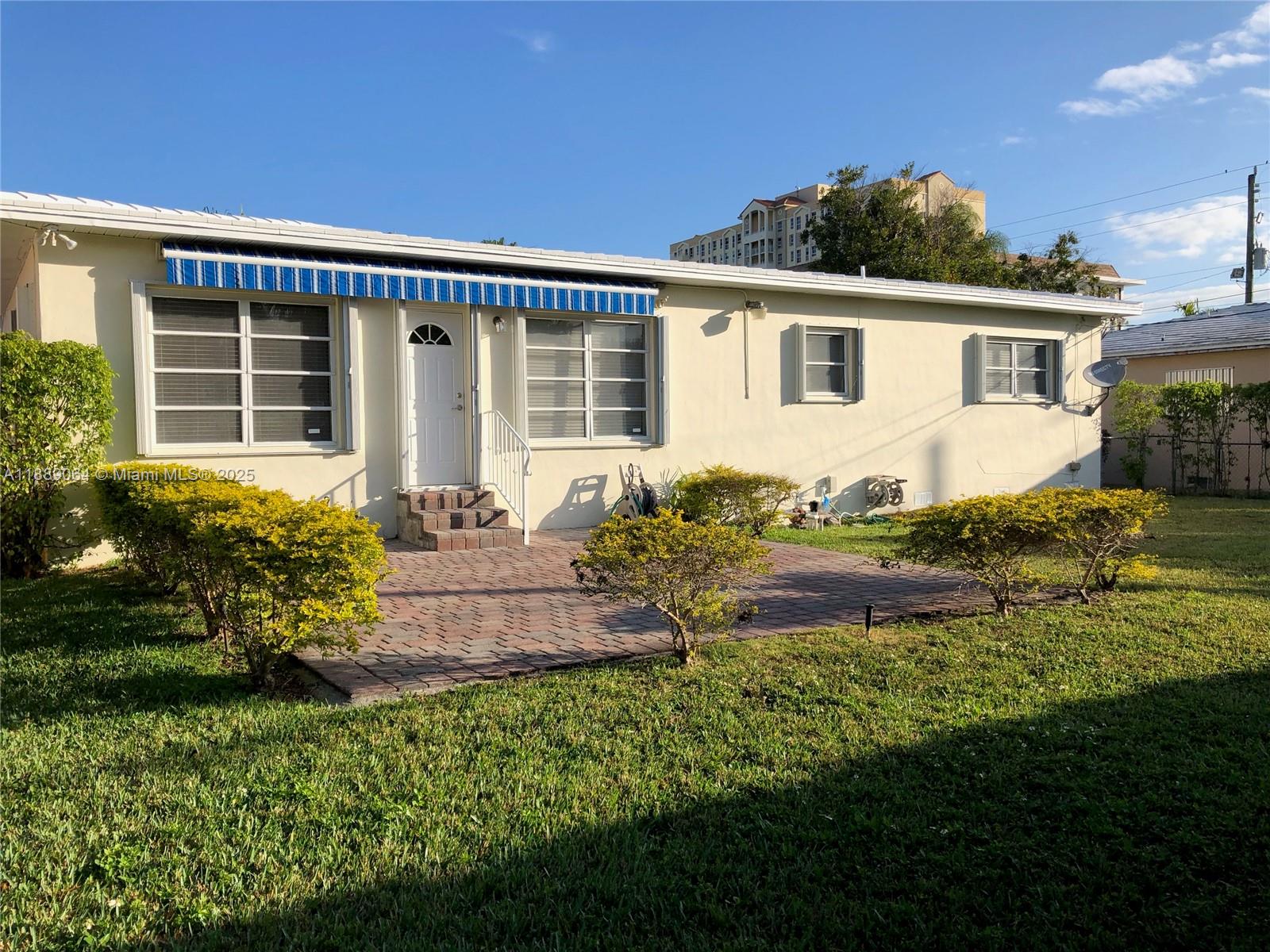 20 Palermo Ave