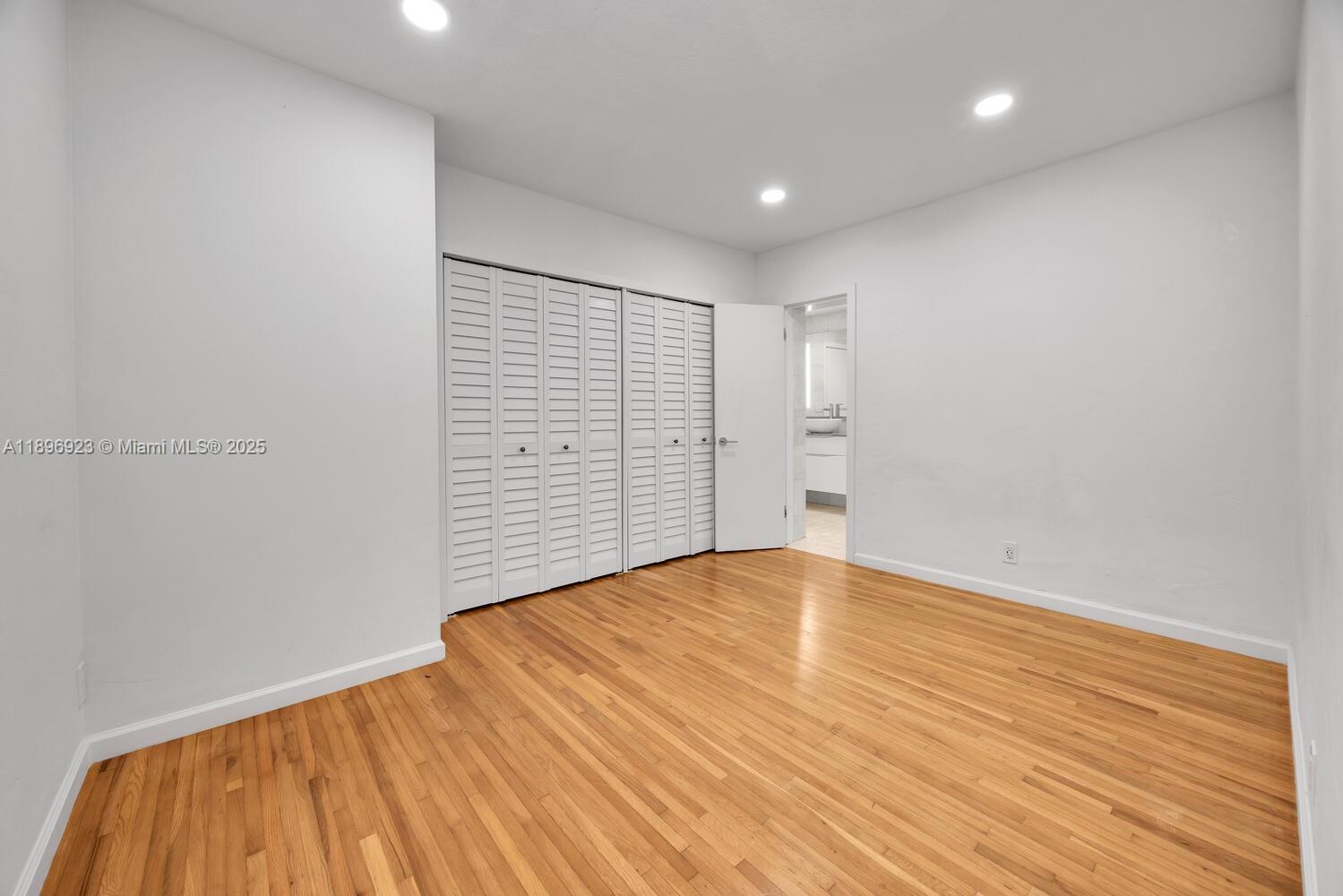 1100 El Rado St, Coral Gables