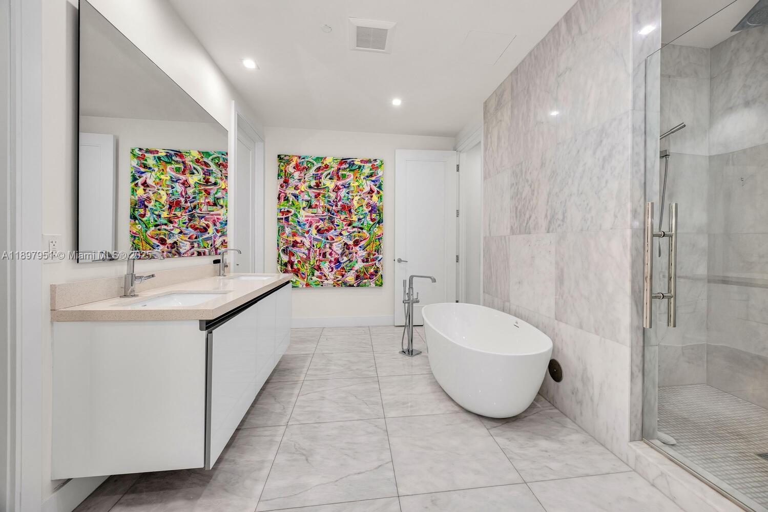 718 Valencia Ave # 207, Coral Gables Unit: 207