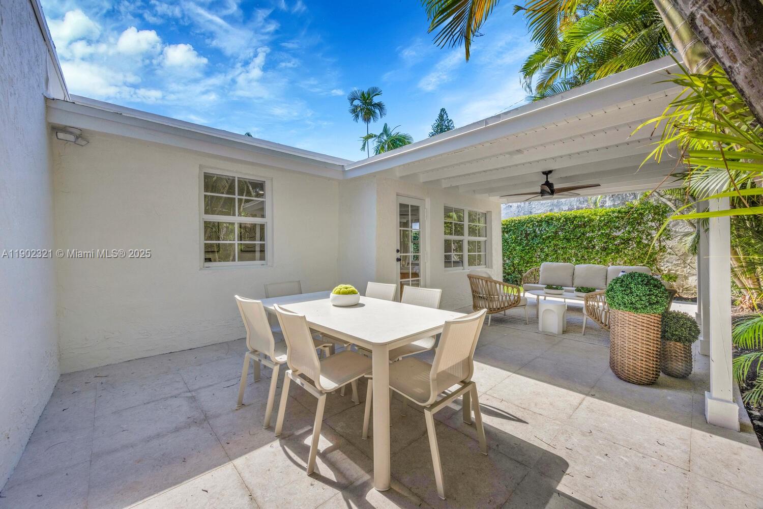 1213 La Mancha Ave, Coral Gables